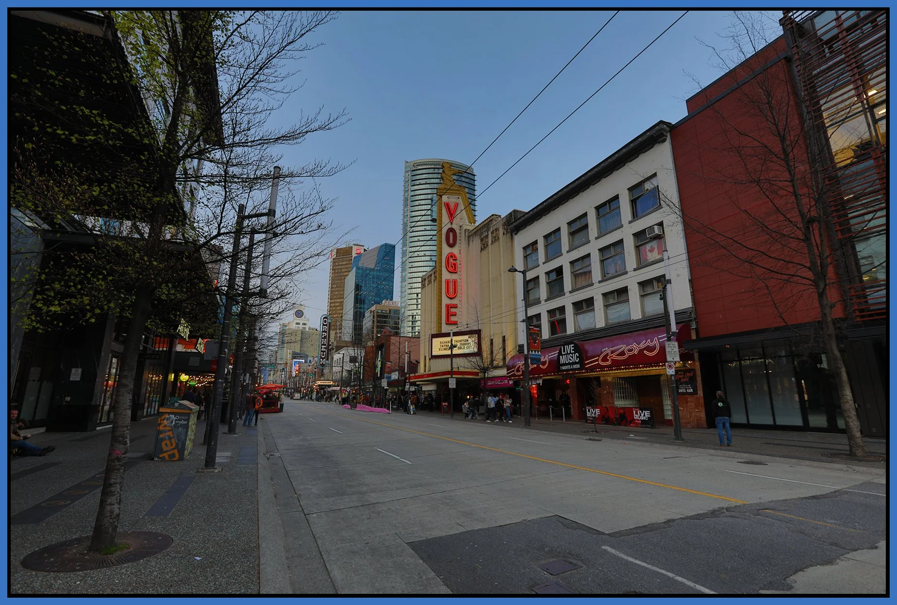900 Granville St LkgN_Apr 17_2026_HDR_4L2120_4x6s.jpg