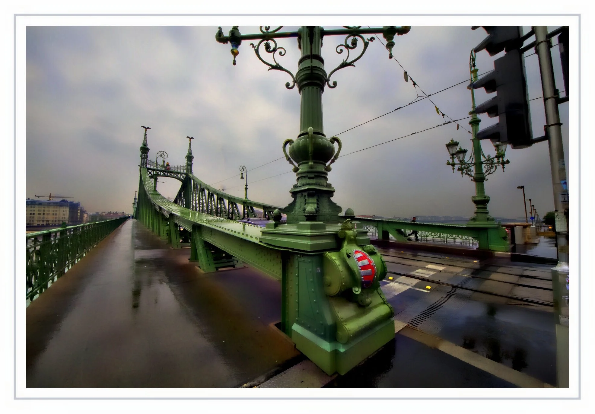 Szabadság Hid_Budapest_Oct 24_2011_5115_peVibrClrs_Hdr2013_4x6.jpg