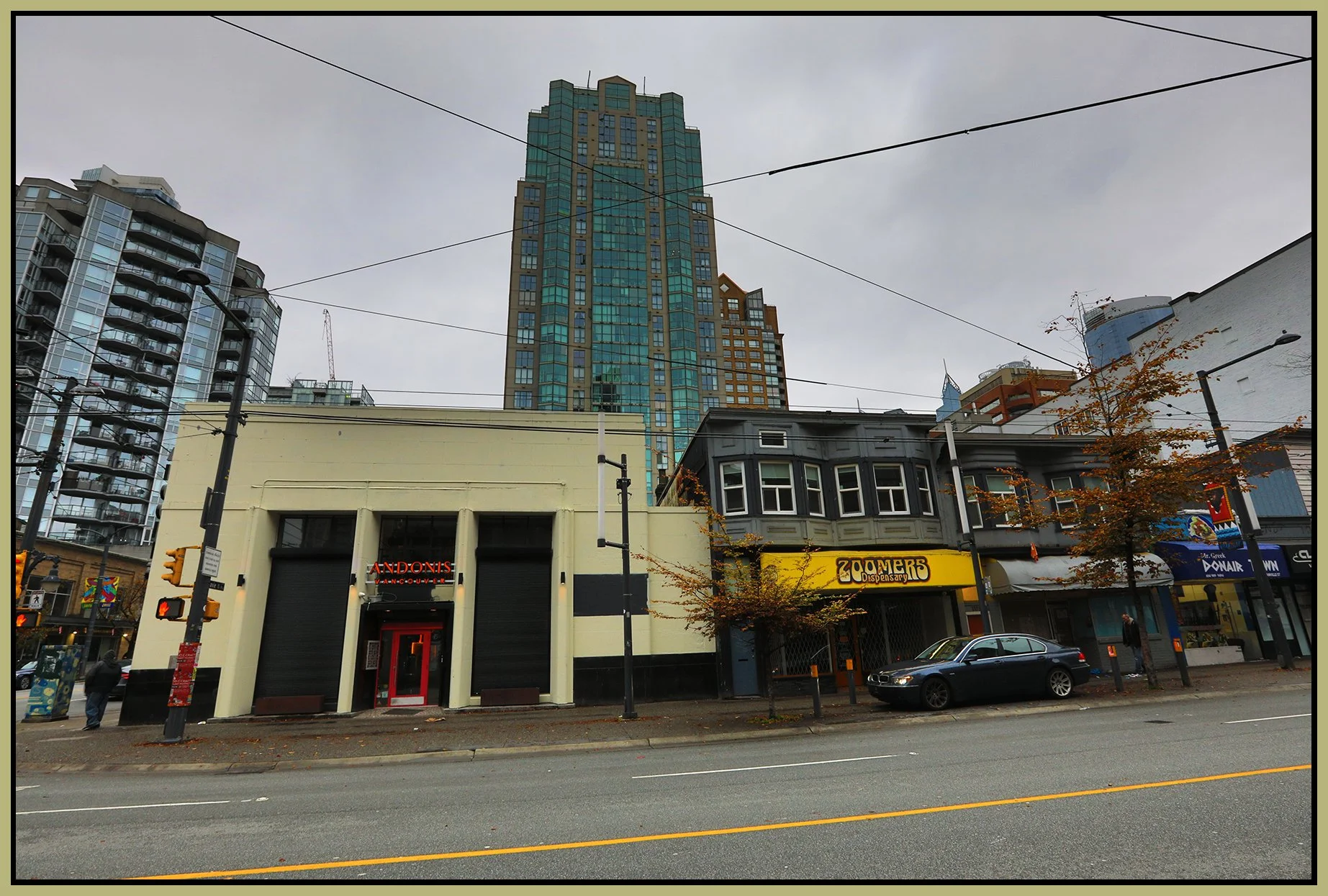 1193 Granville St Andonis_Nov 10_2024_HDR_5E4539_4x6s.jpg