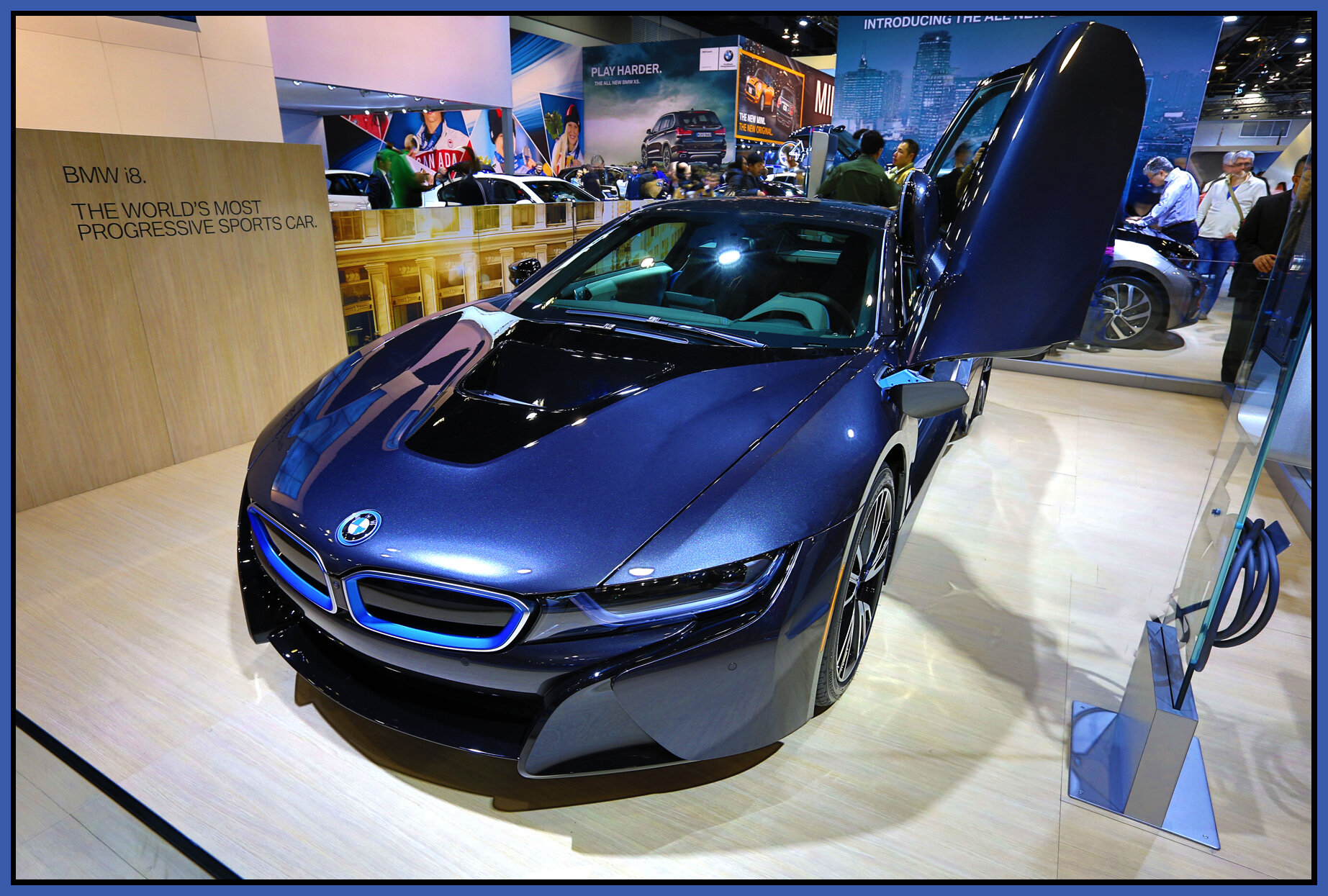 BMW i8 2015_Mar 29_2014_HDR_E8188_4x6s.jpg