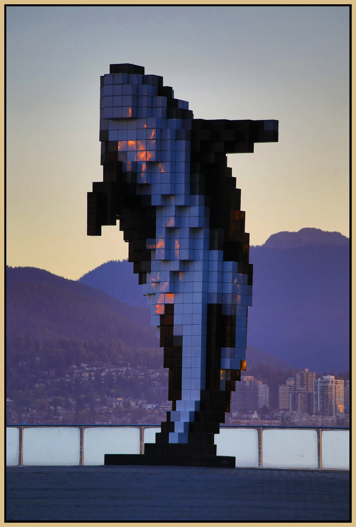 Jack Poole Plaza Art_Oct 5_2017_HDR_B8913_4x6s.jpg