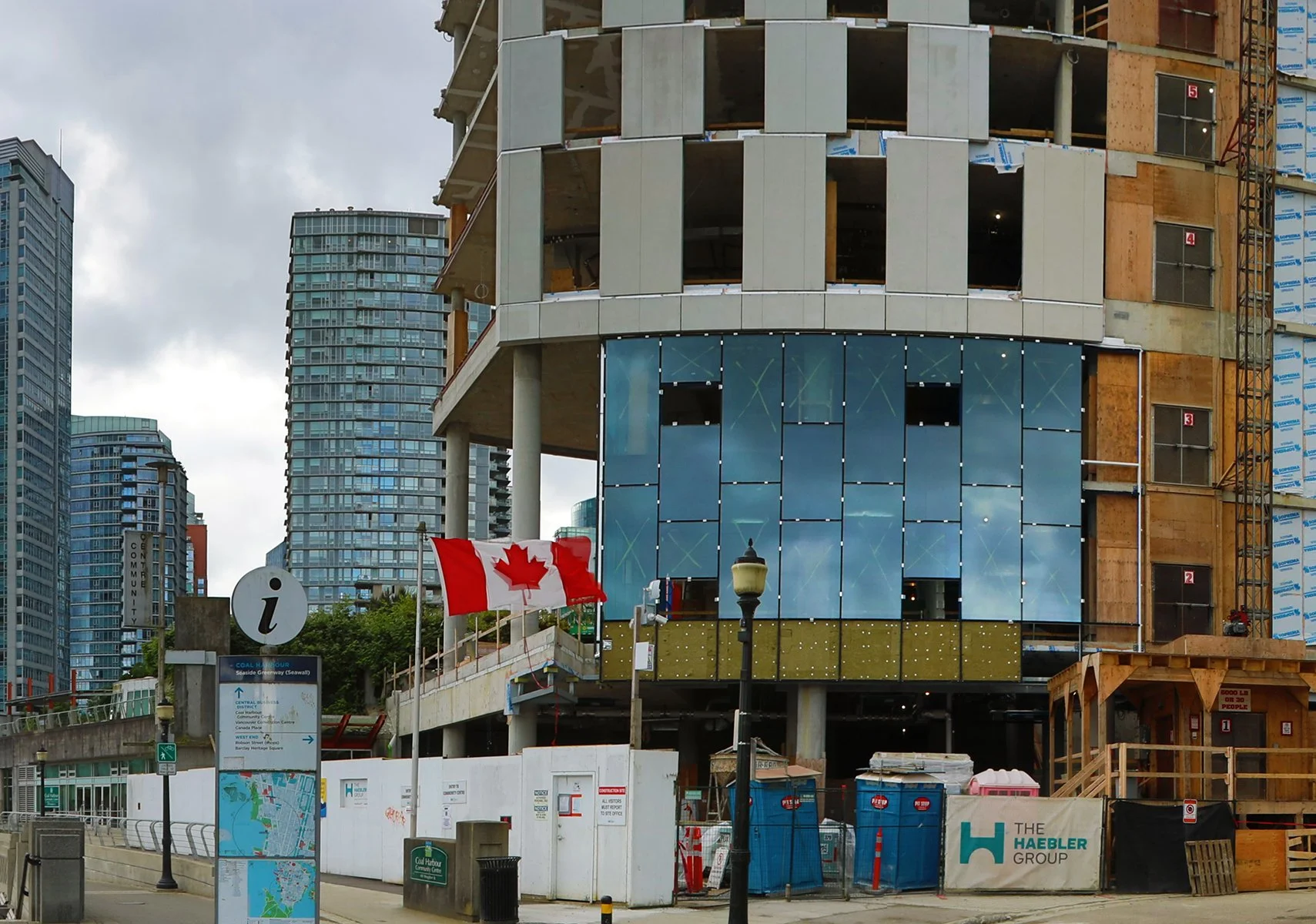 Flag_Jun 15_2024_HDR_Pan_4J0995_4x6.jpg