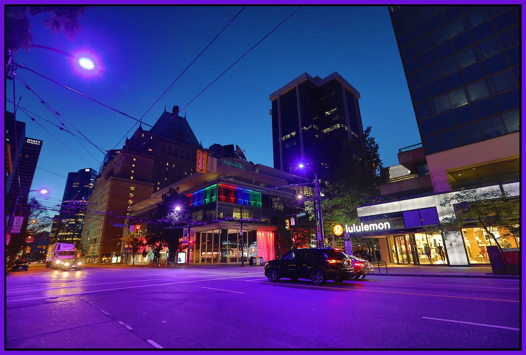 Burrard St at Robson_Sep 8_2022_HDR_5B7783_4x6s.jpg