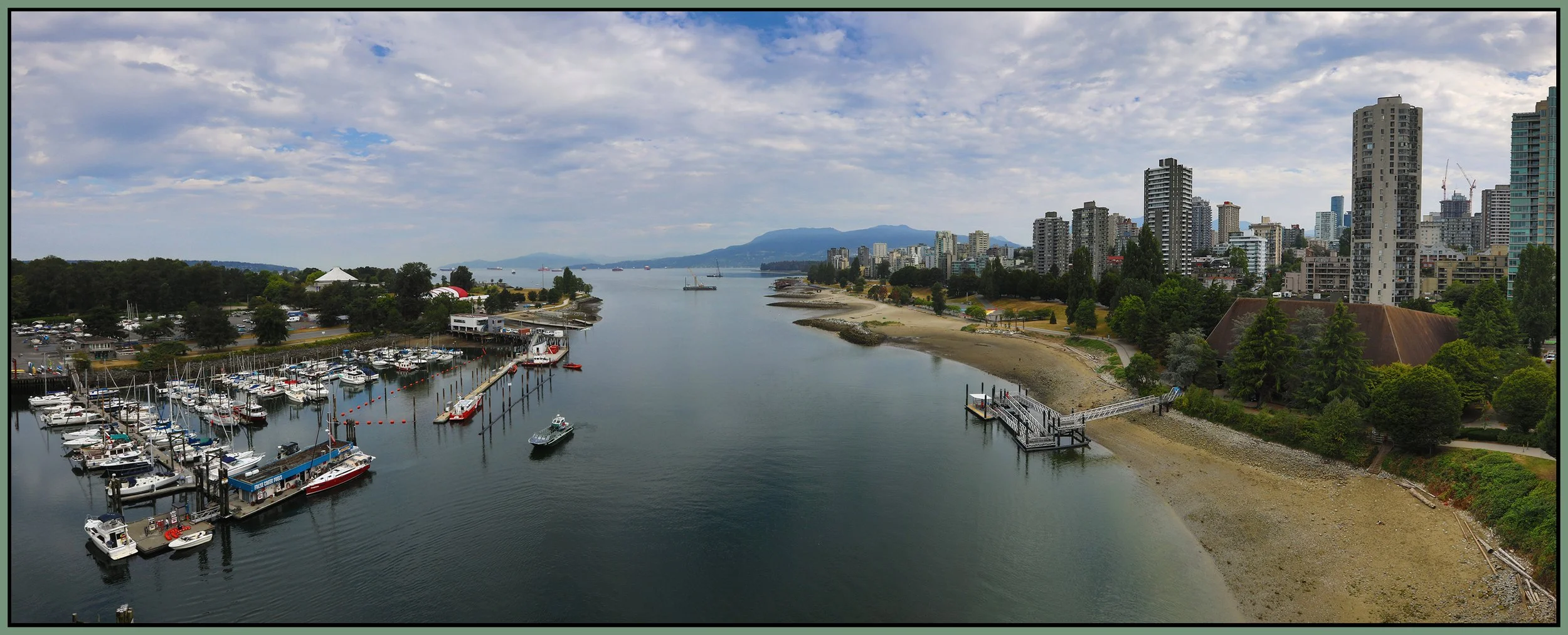 Burrard Bridge LkgW Sunset Beach_Aug 10_2022_HDR_Pan_5B5407_1_4x10s.jpg