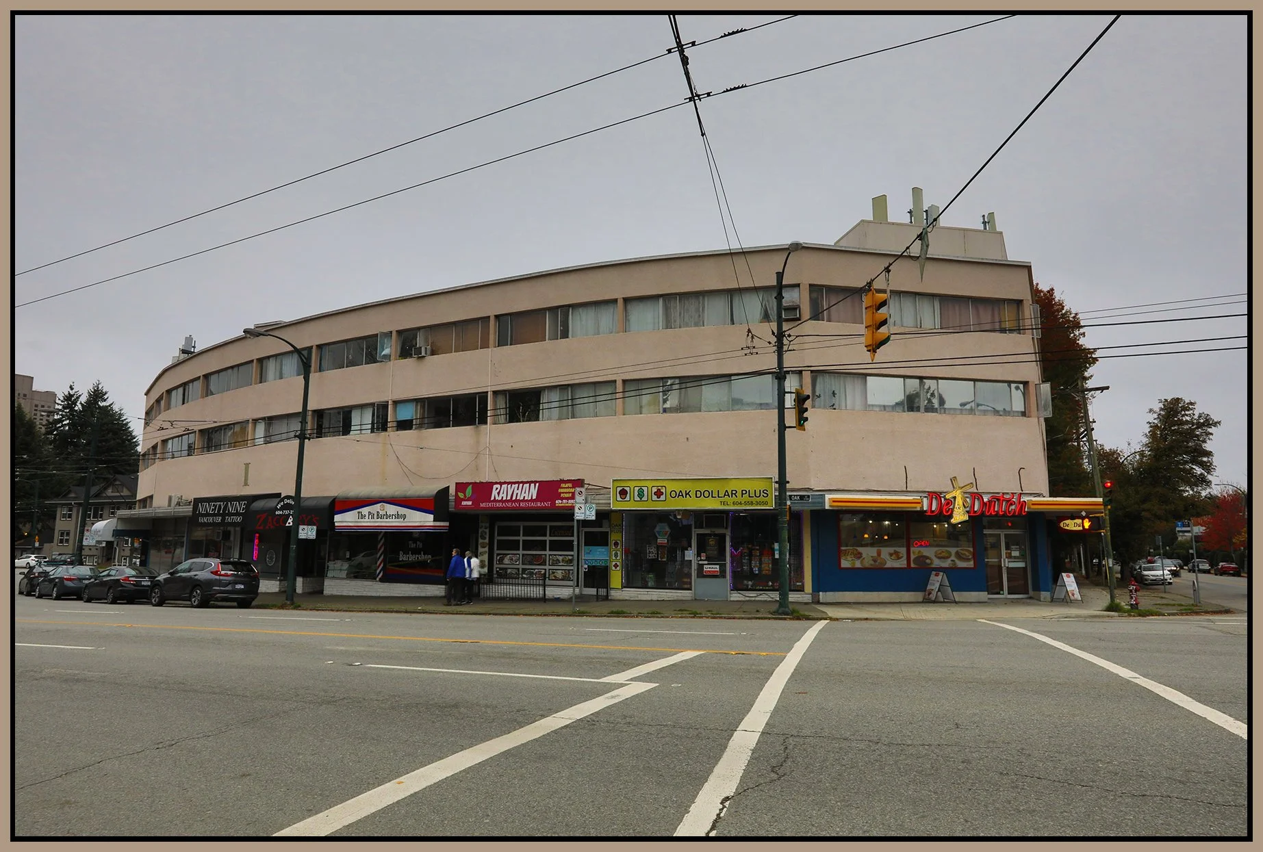 3188 Oak St_Oct 22_2023_HDR_5C8232_4x6s.jpg