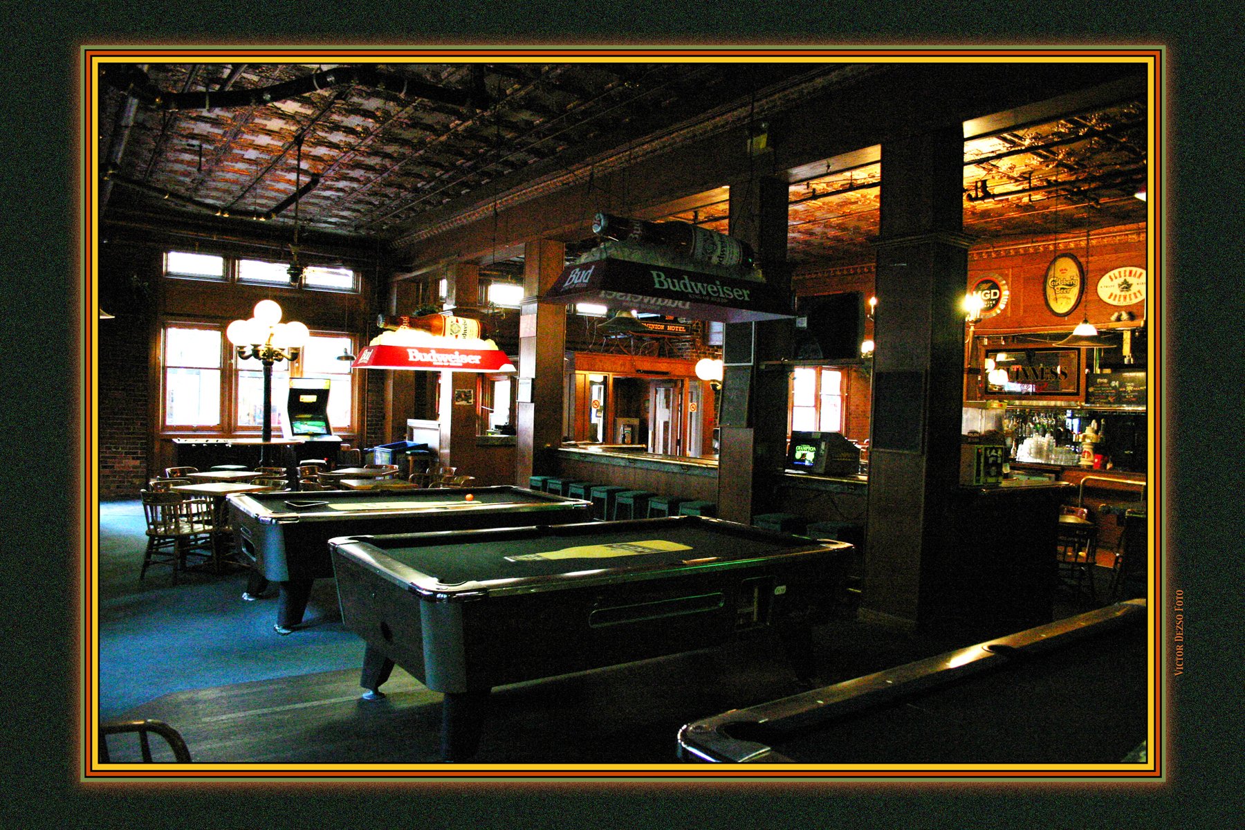 Lamplighter Pub_9_1_4x6s.jpg