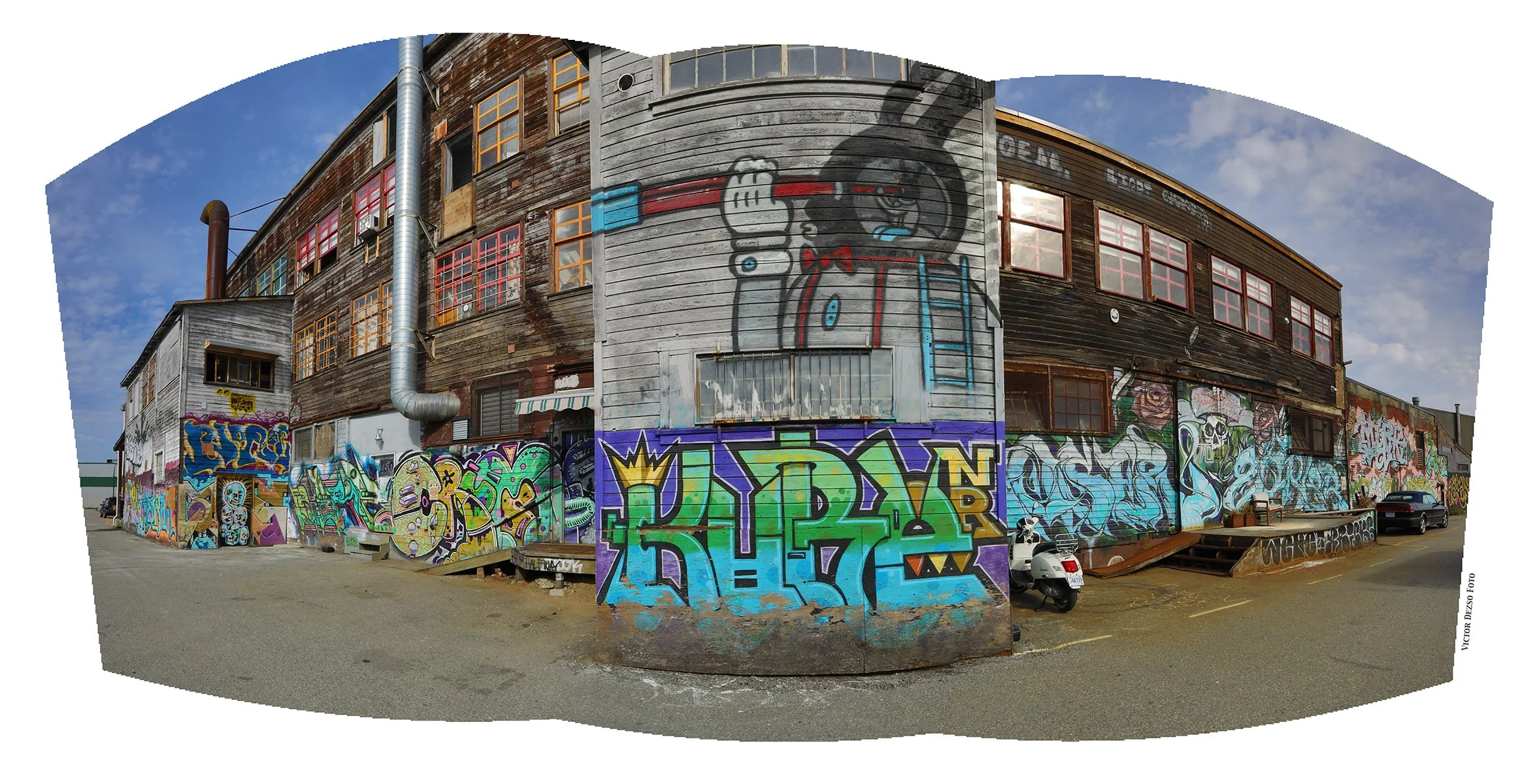 1000 Parker Graffiti_Sep 10_2023_HDR_Pan_5C5932_4x8.jpg