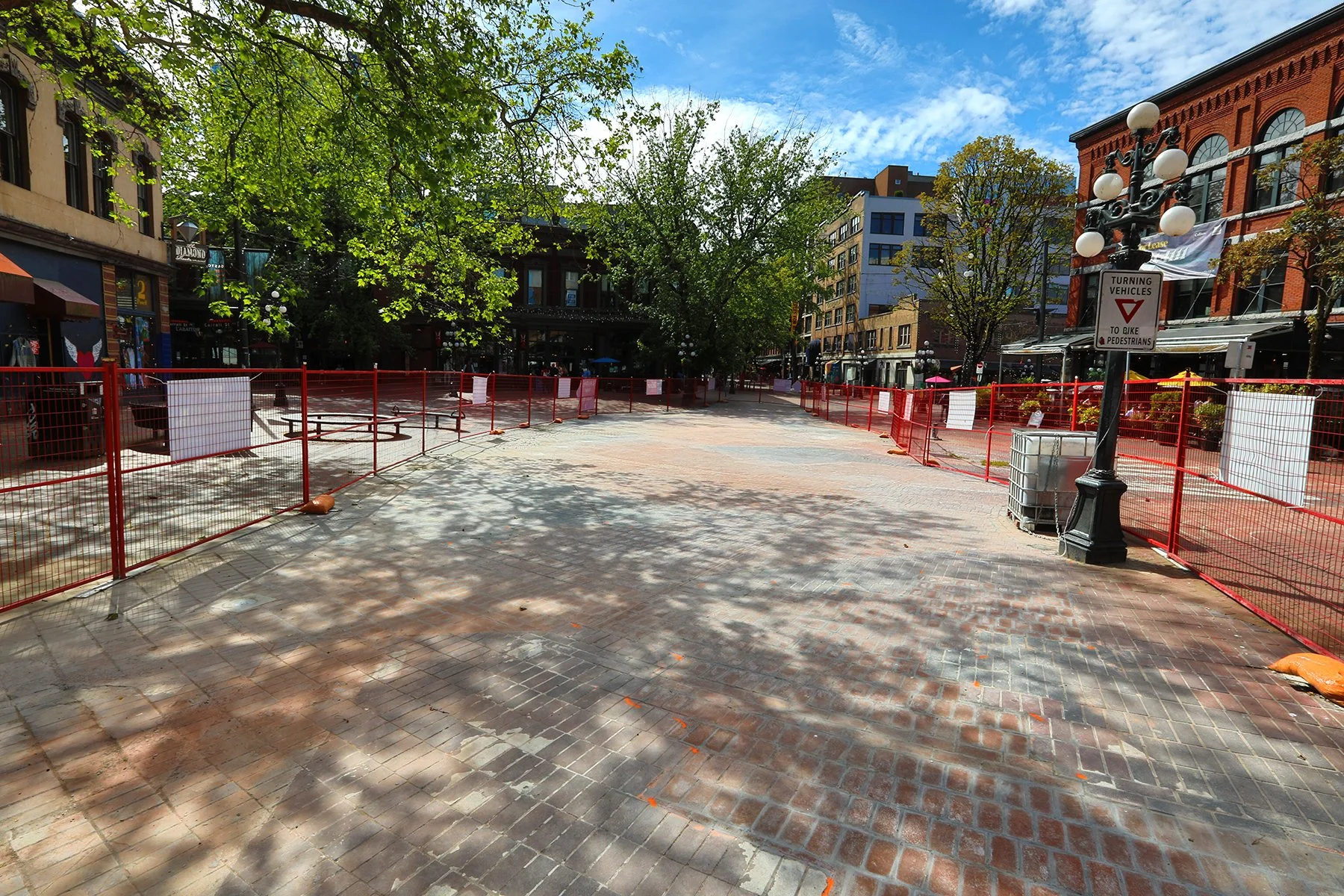 Gastown Const_Jun 8_2024_HDR_4J0457_4x6.jpg