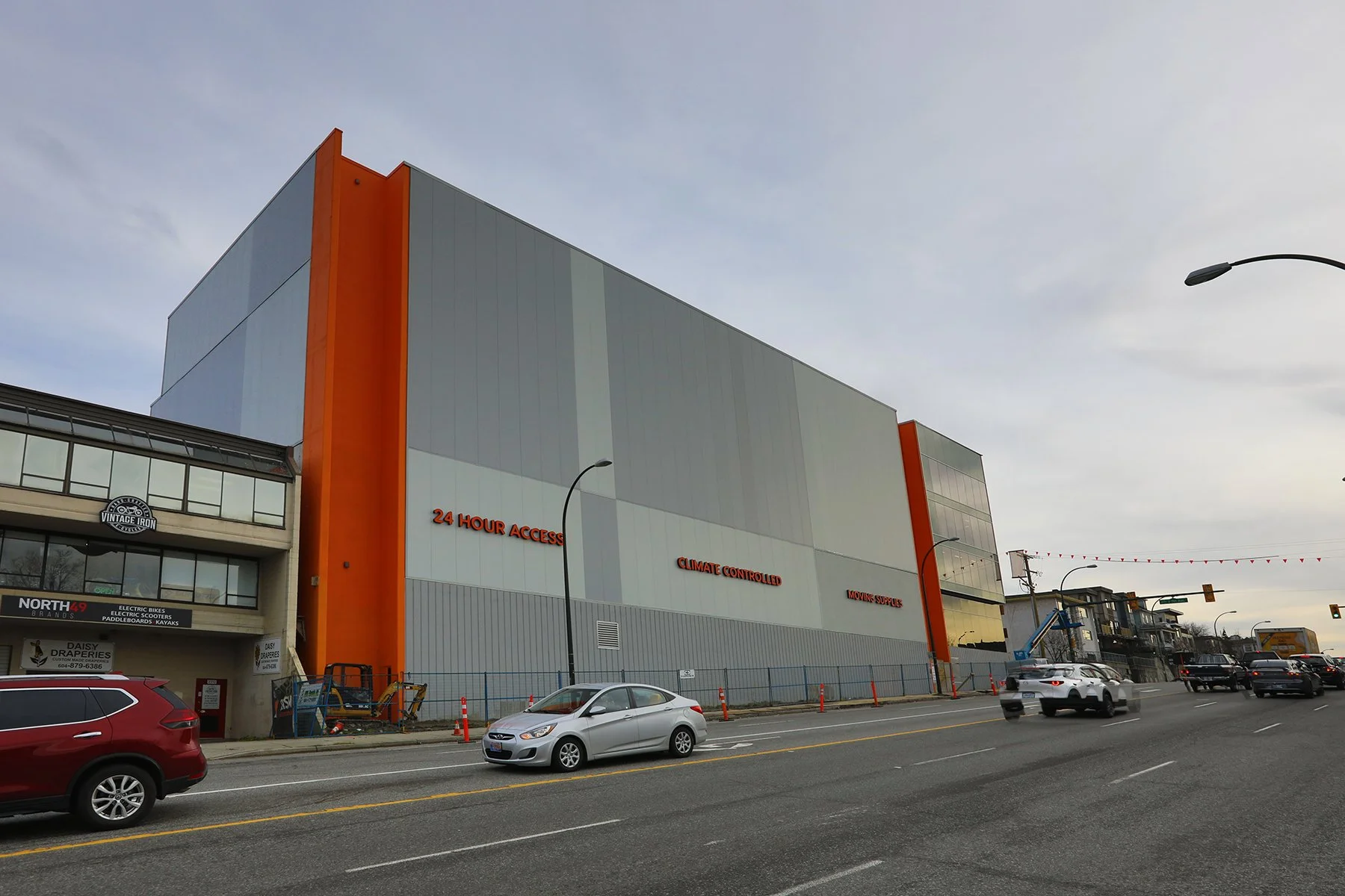 2220 Clark Dr_Jan 14_2022_HDR_5A7024_4x6.jpg