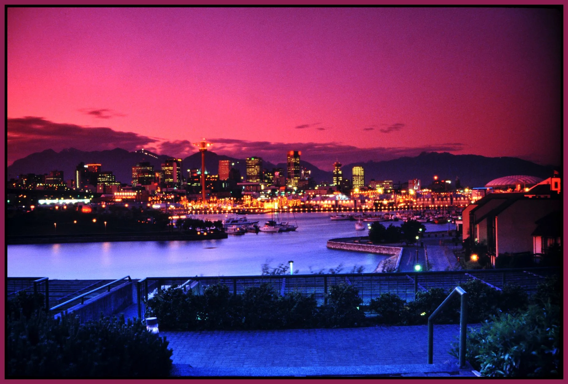 1 View Expo 86_9958_4x6s.jpg