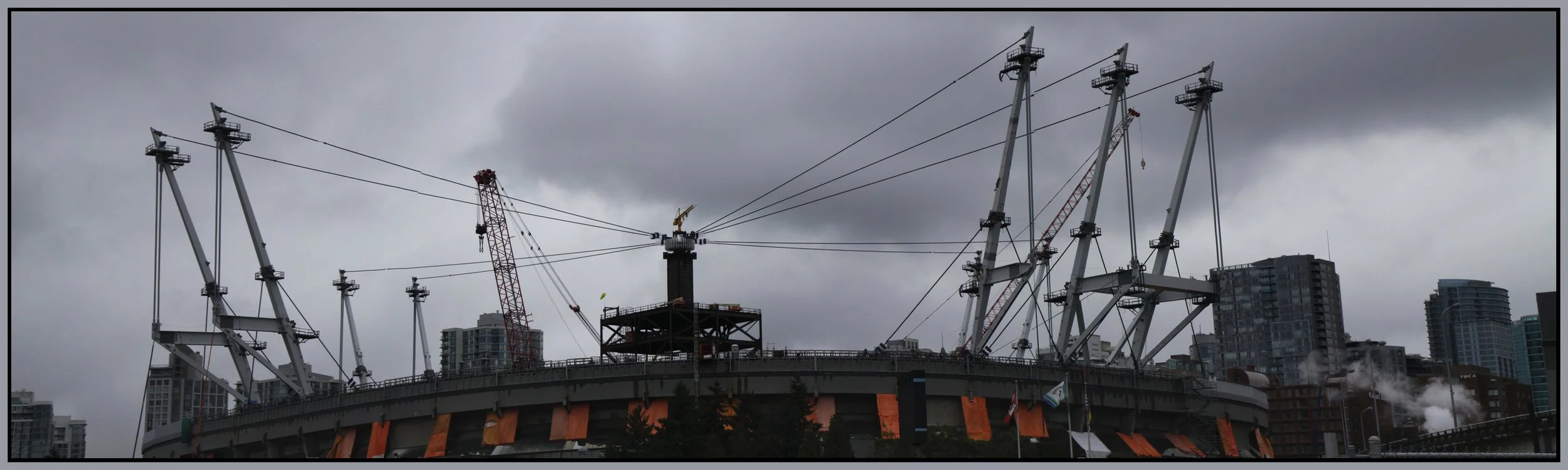 Stadium_Sep 6_2010_Pan_3481_4x10s.jpg