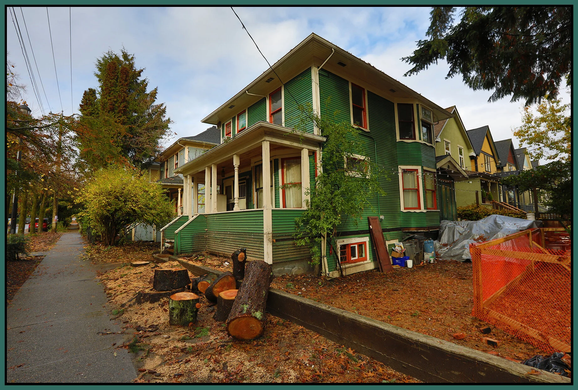644 Hawks Strathcona_Oct 29_2018_HDR_D1900_4x6s.jpg