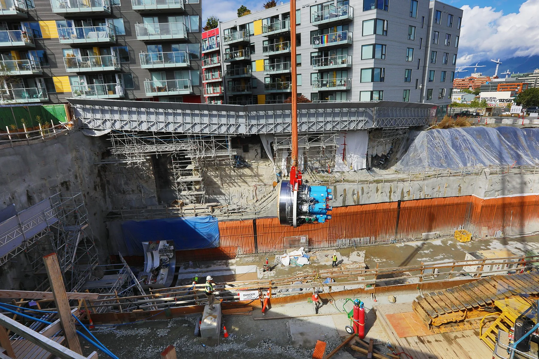 GNW Skytrain Const_Sep 16_2022_HDR_5B9081_4x6.jpg