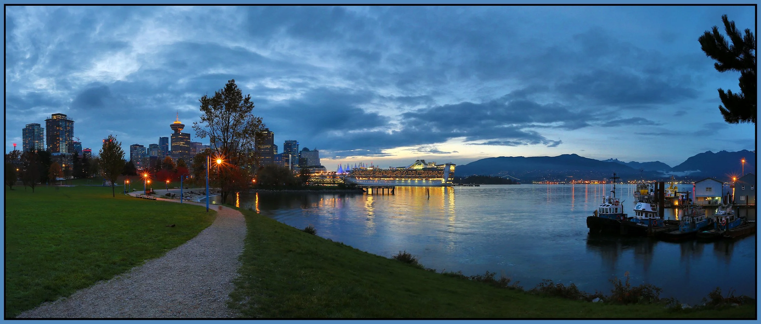 Crab Park Tree Lkg SW_Nov 8_2015_HDR_Pan_H0226_1_4x10s.jpg