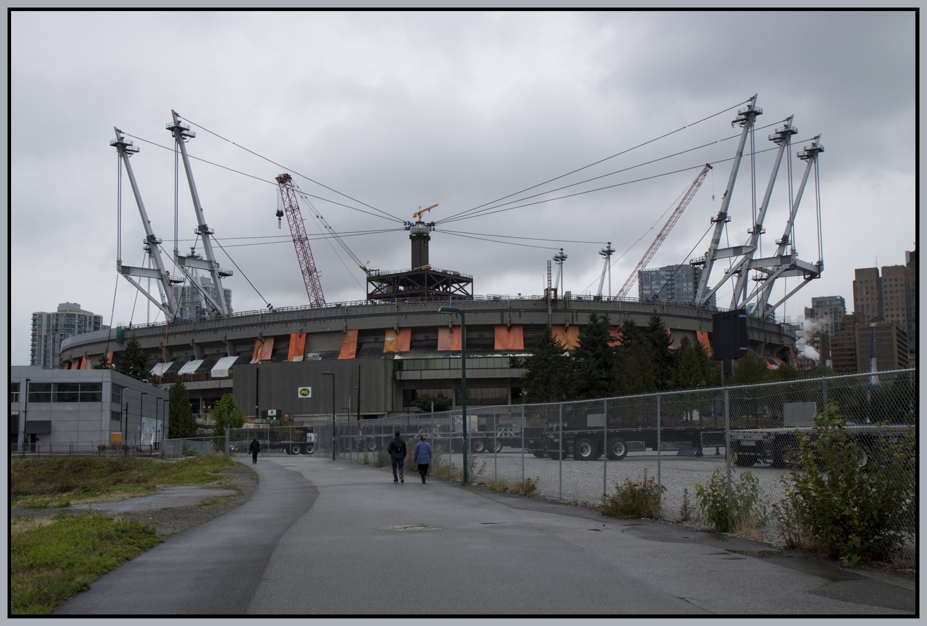 Stadium_Sep 6_2010_3487_4x6s.jpg