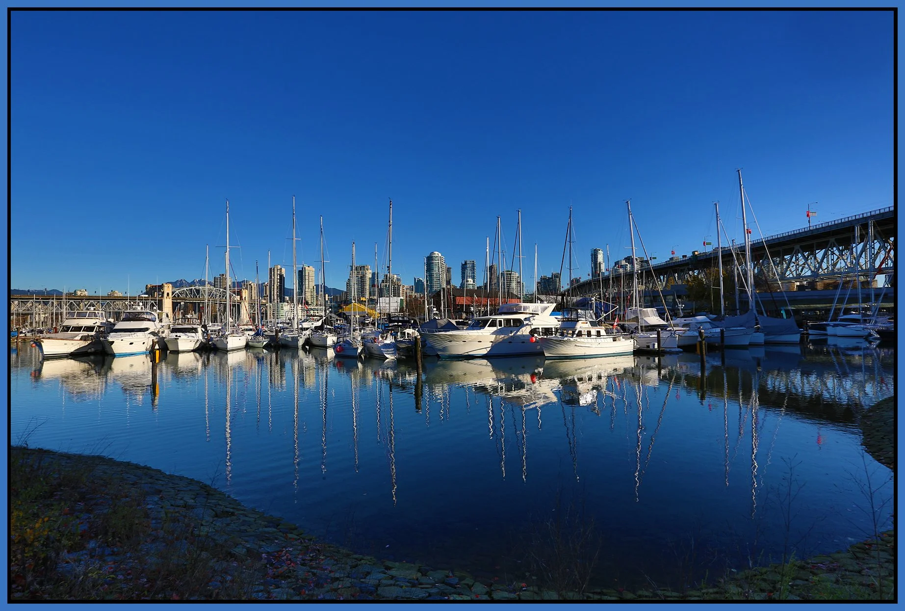 Creekside LkgNW _Nov 19_2015_HDR_H3930_4x6s.jpg