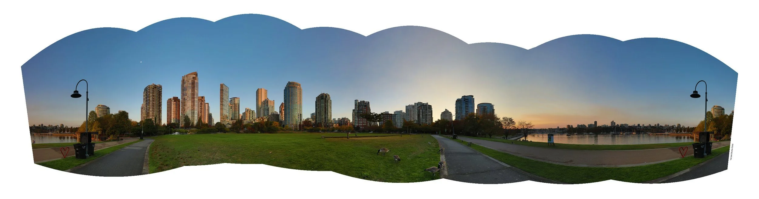 David+Lam+Park+False+Creek+Sunrise+360_Oct+13_2022_HDR_Pan_5C2776_4x15.jpg