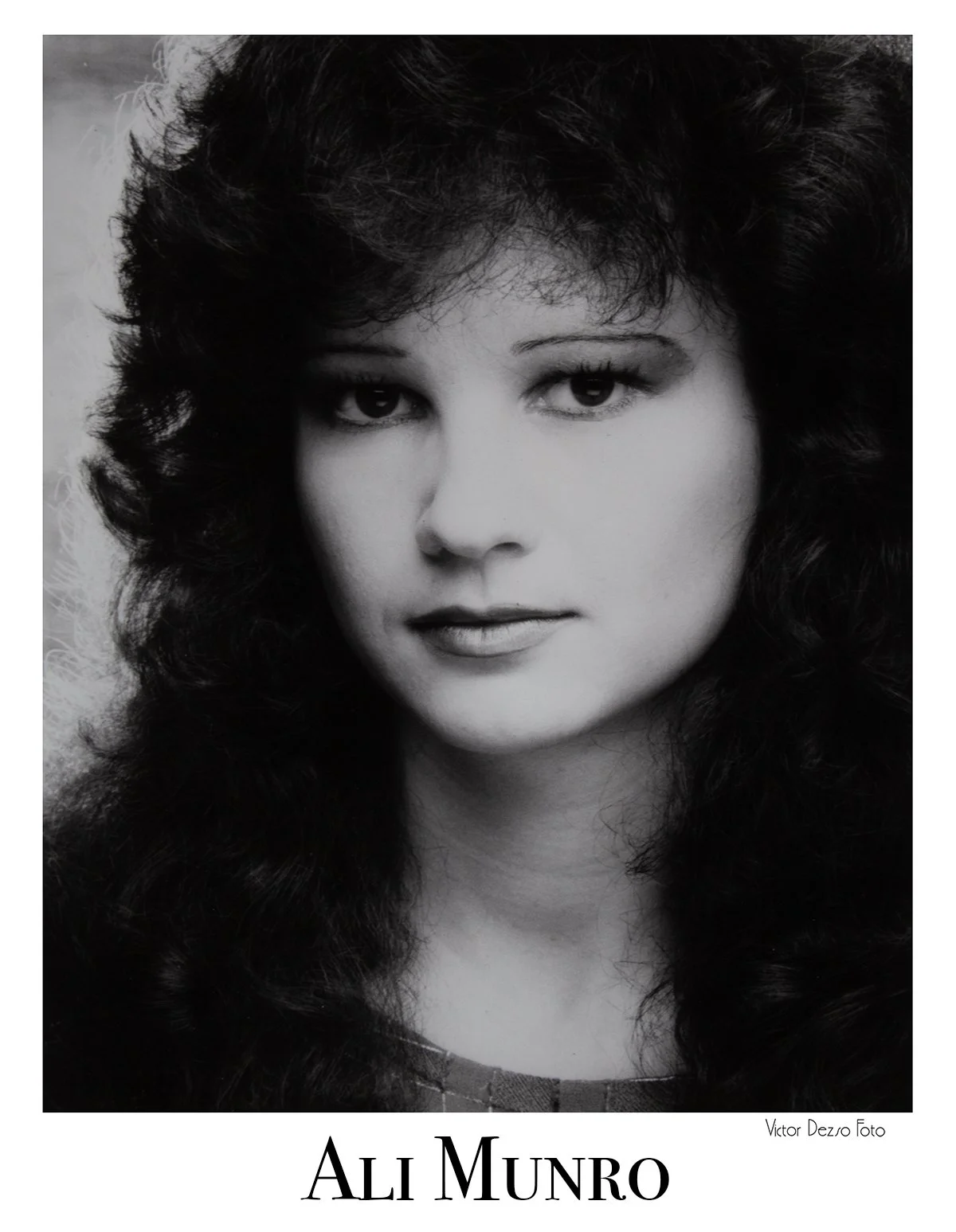 Ali Munro_1980's_4829_4x5.jpg