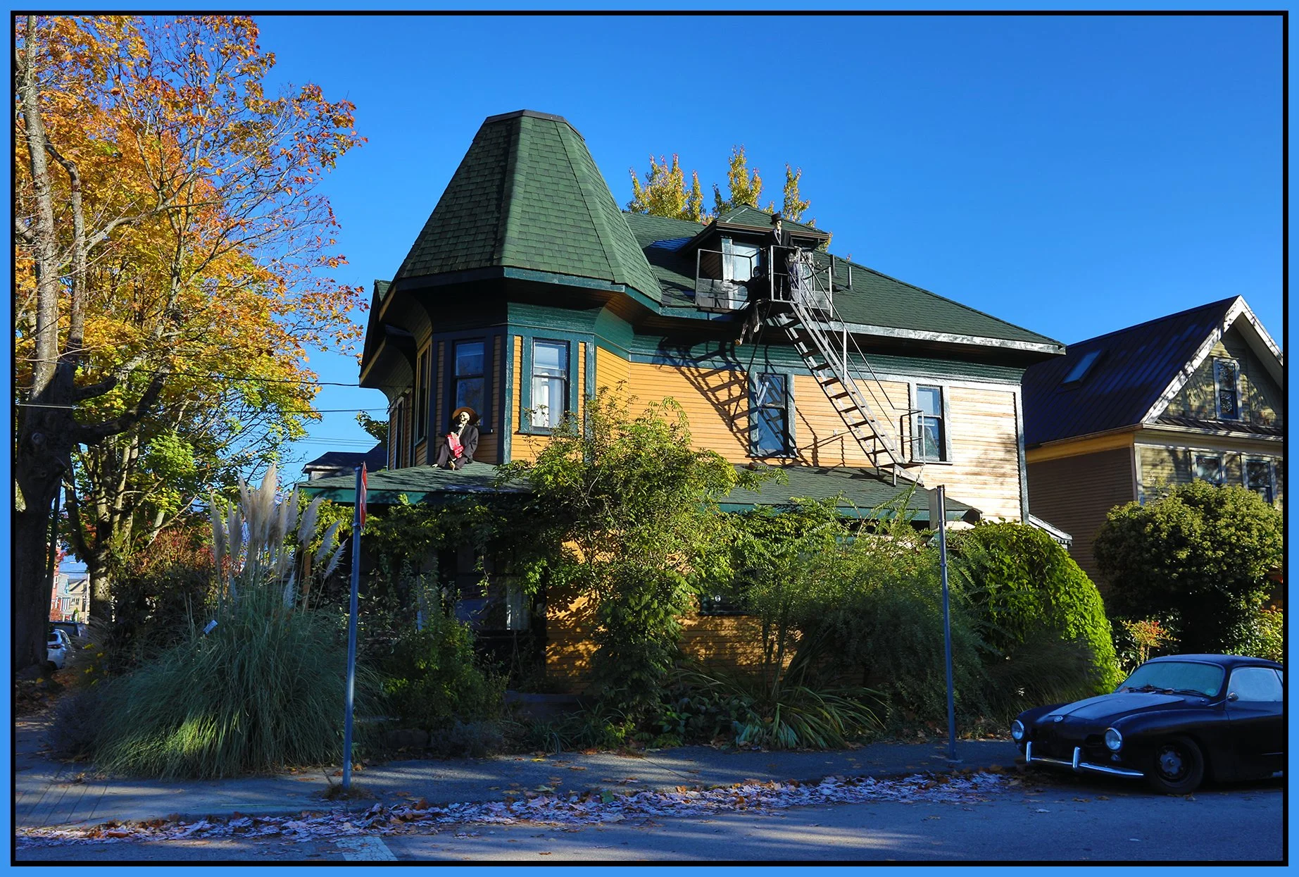 450 Heatley St_Oct 29_2023_HDR_5C8750_4x6s.jpg