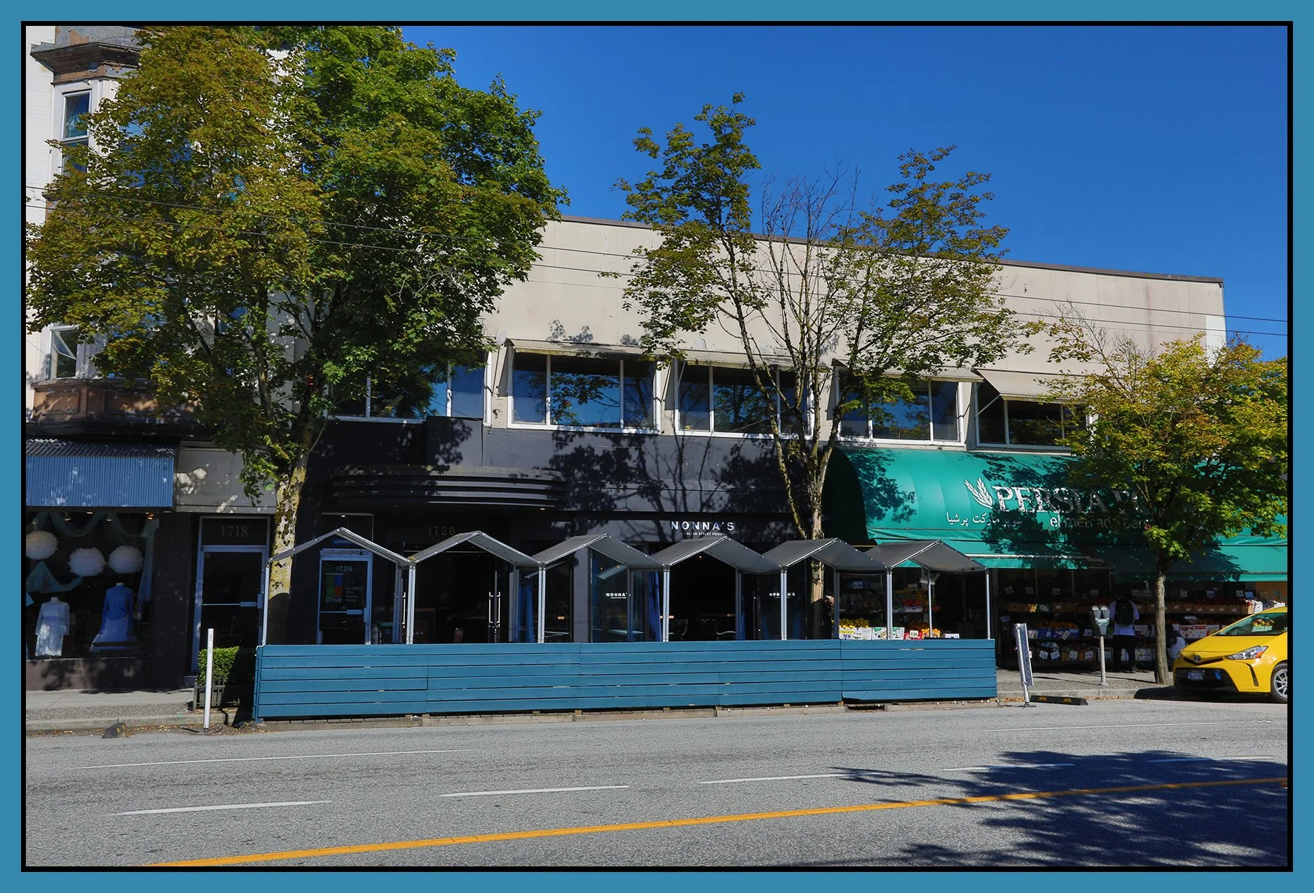 1728 Commercial Dr_Curbside Seating_Nonna's_Jul 7_2024_HDR_5E6204_4x6s.jpg