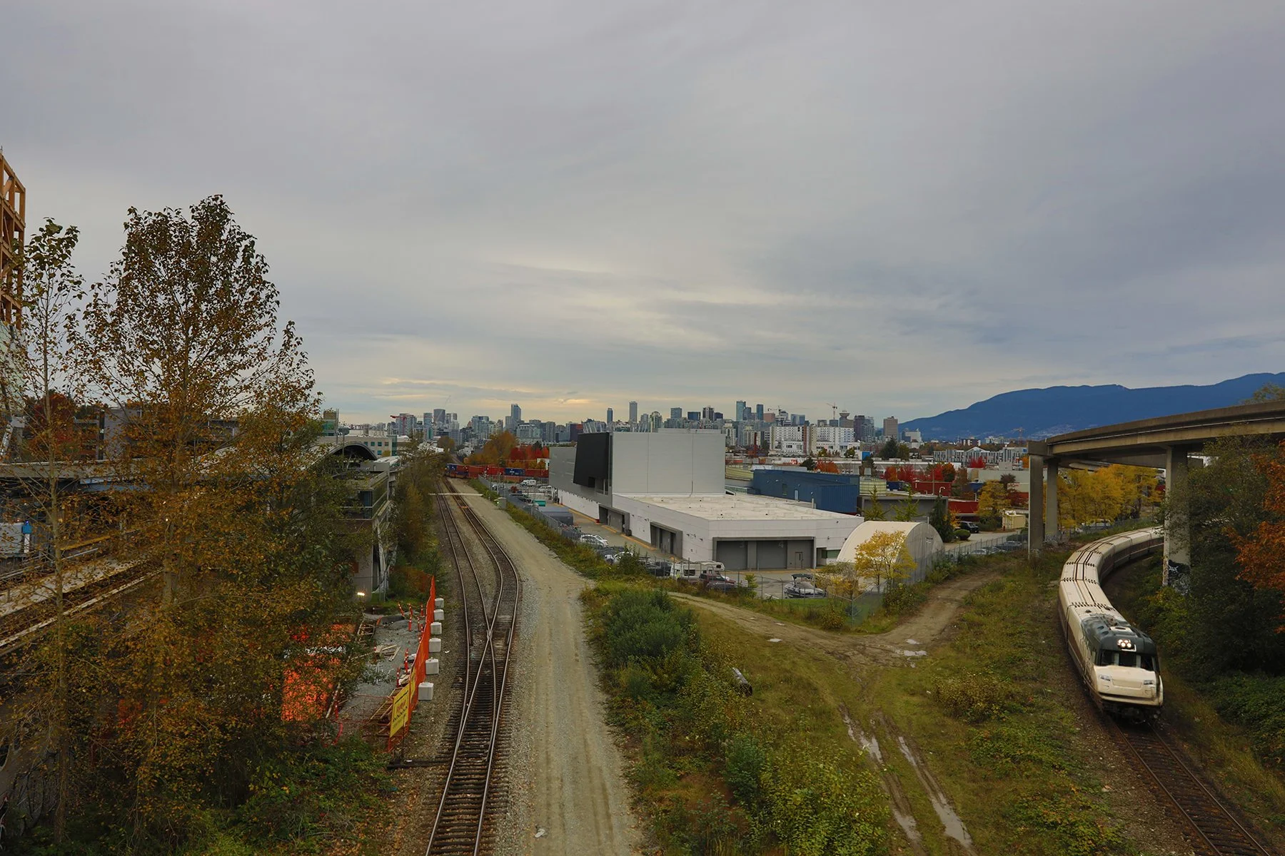 2195 Clark Dr.LkgNW_Oct 25_2024_HDR_5E3535_4x6.jpg