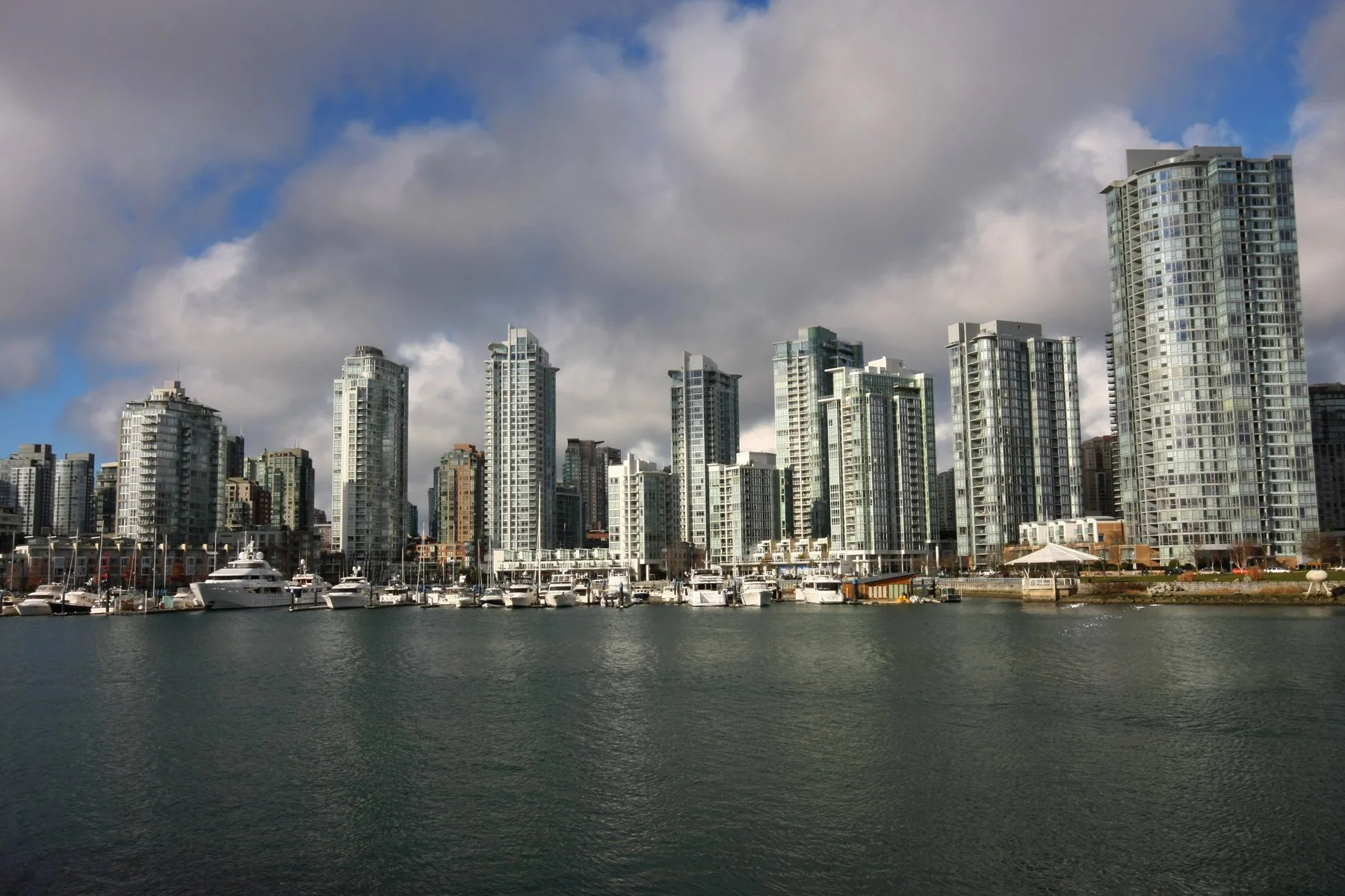 3 View_Jan 27_2008_3280_4x6.jpg