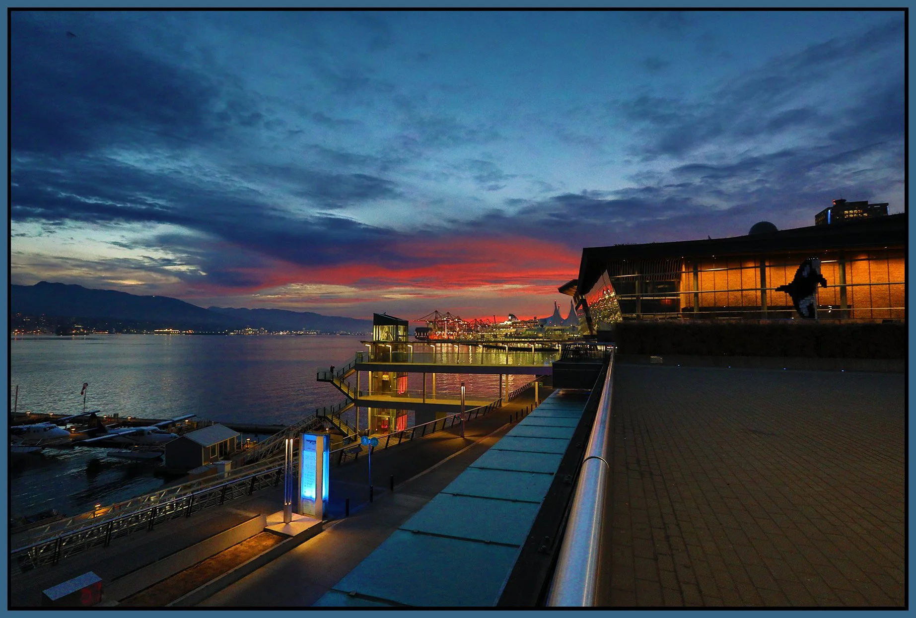 Vancouver Harbour_Oct 10_2022_HDR_5C1576_4x6s.jpg