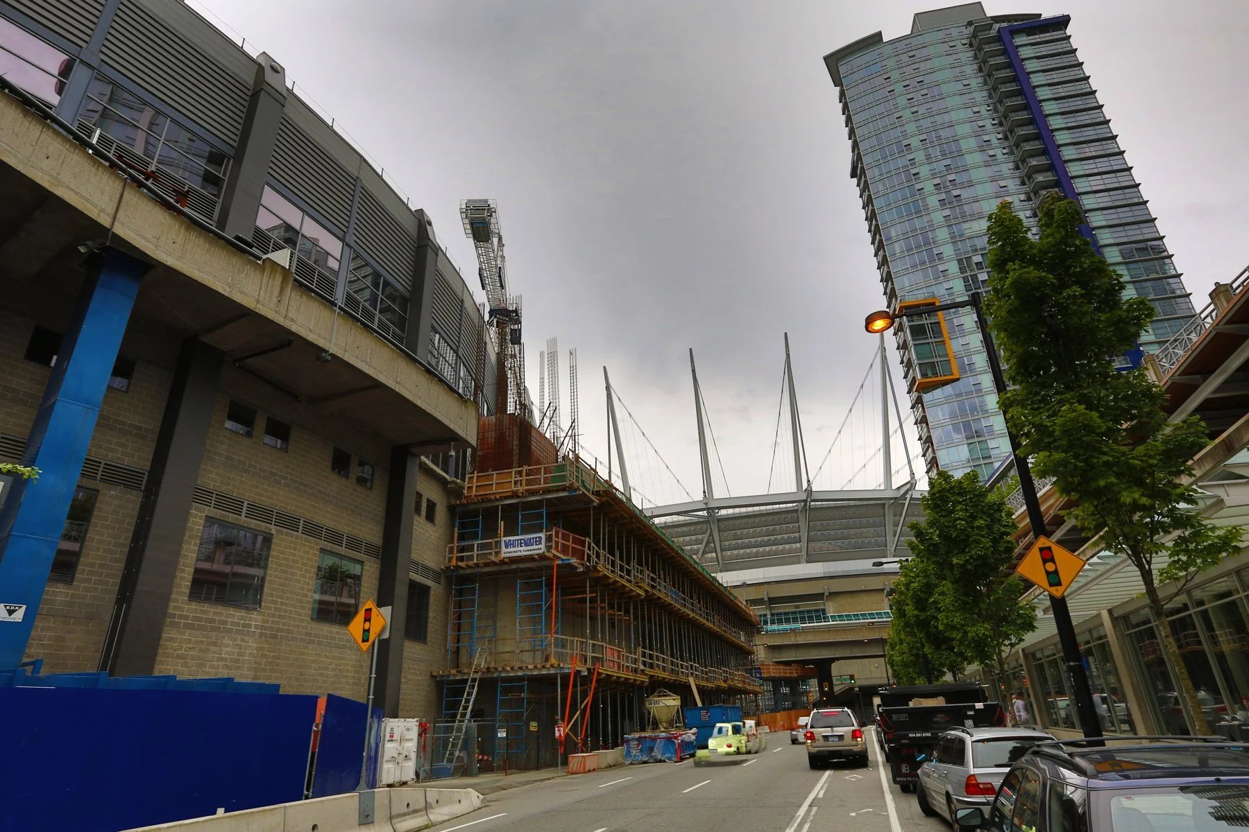 Expo Blvd Const_Jun 23_2013_HDR_B0712_4x6.jpg