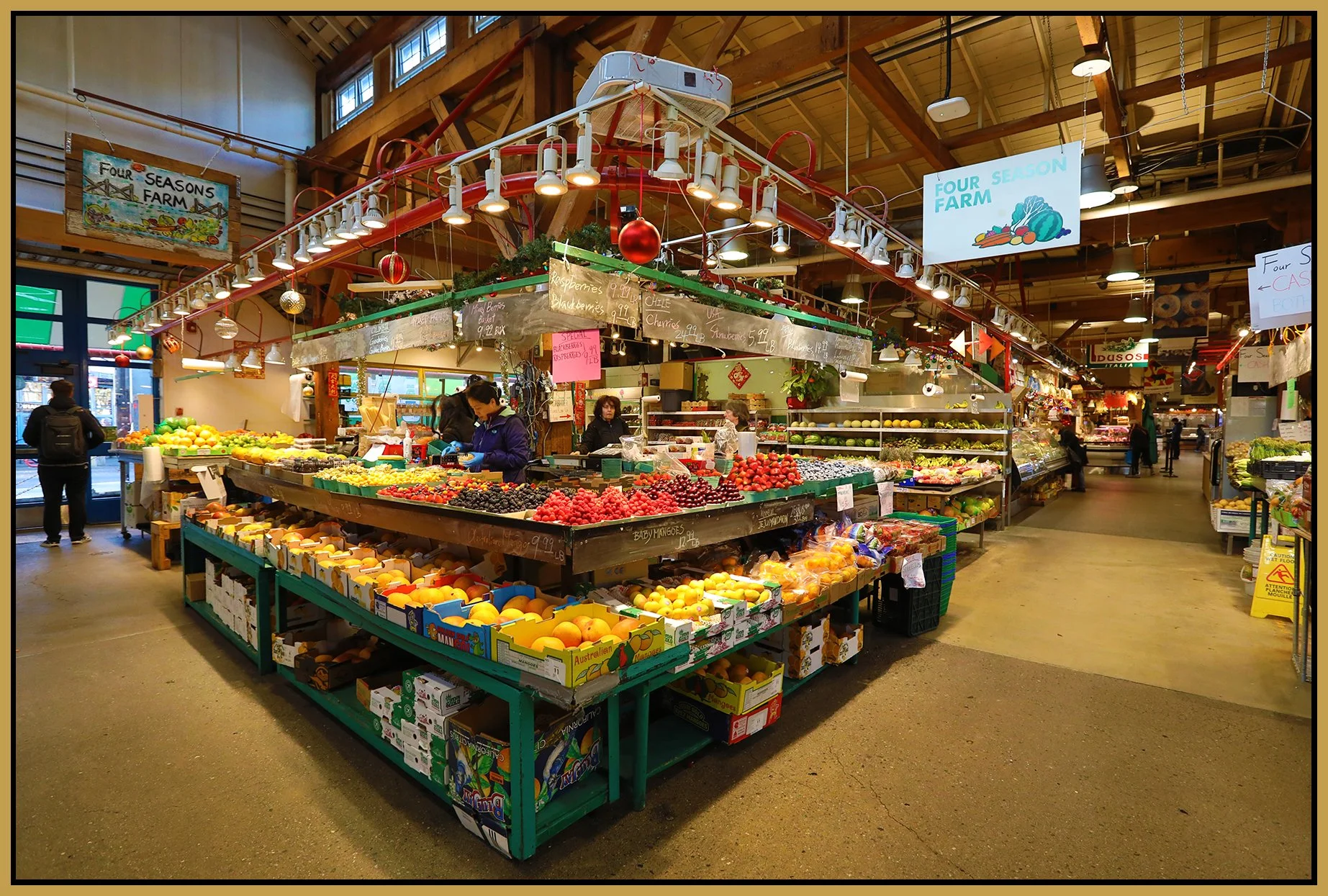Granville Island Market_Nov 29_2023_HDR_5E1467_4x6s.jpg