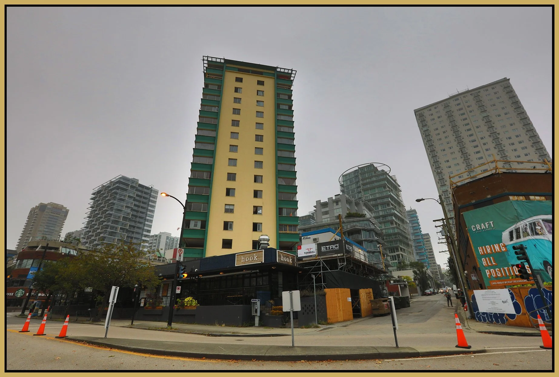 1600 Denman St Const_Sep 18_2020_HDR_4G2637_4x6s.jpg