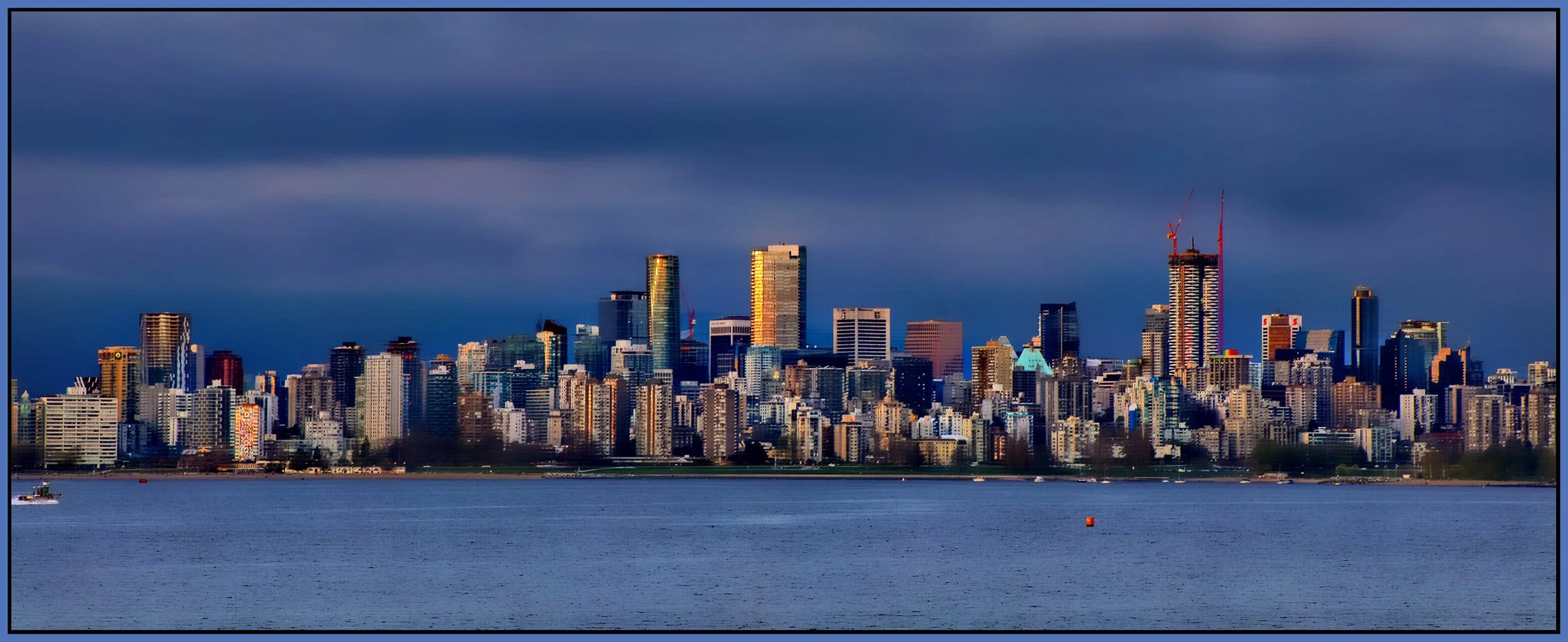 Vancouver from Jericho Beach_Apr 26_2023_HDR_5D7846a_Pan_peHdr2013_1_4x10s.jpg