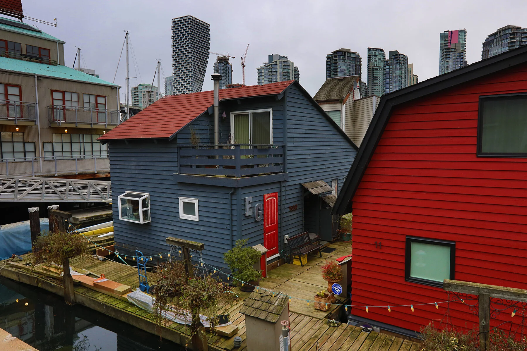 Granville Is House Boats_Feb 18_2021_HDR_5A1153_4x6.jpg