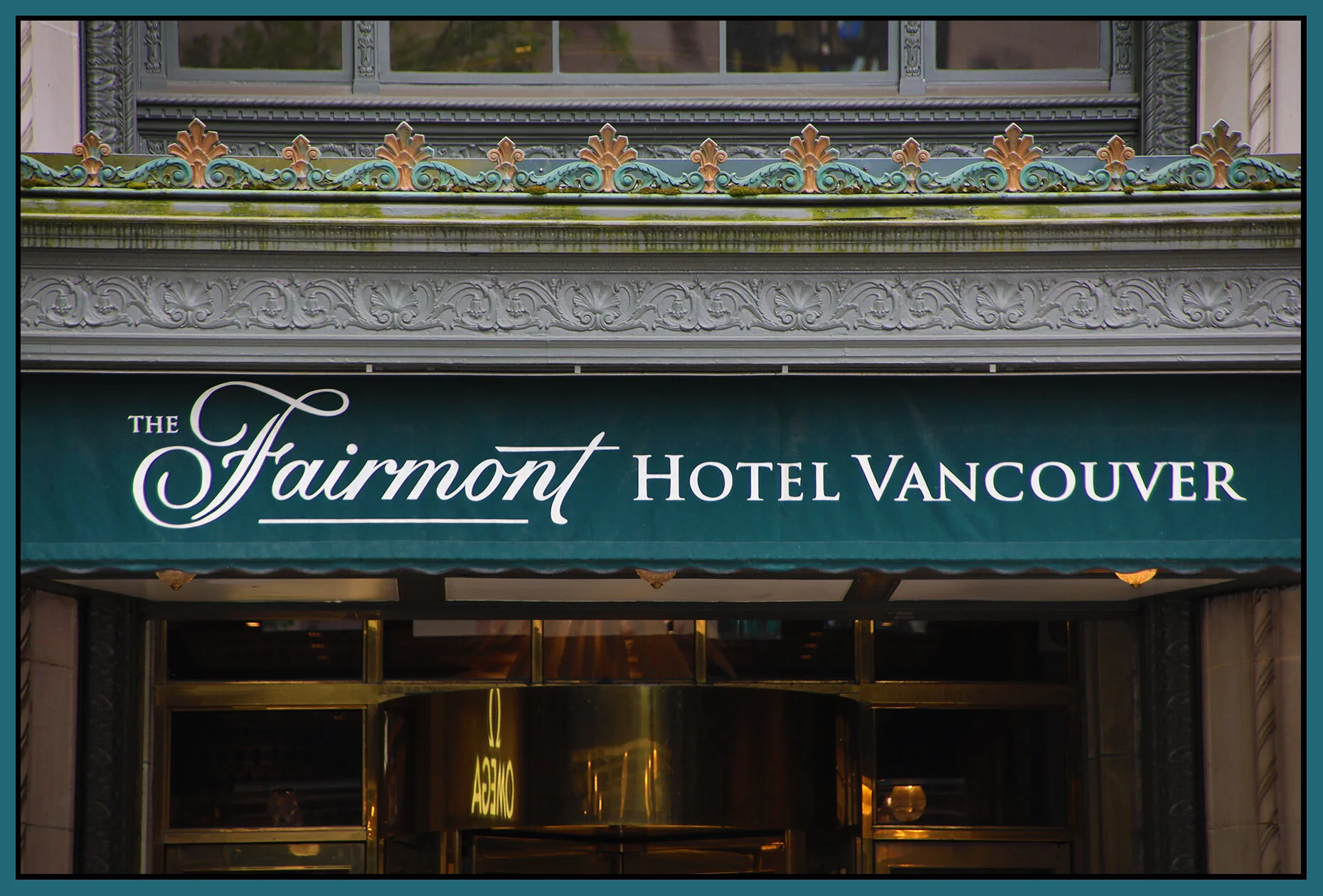 The Fairmont Hotel Vancouver Sign_May 30_2021_HDR_4G9242_4x6s.jpg