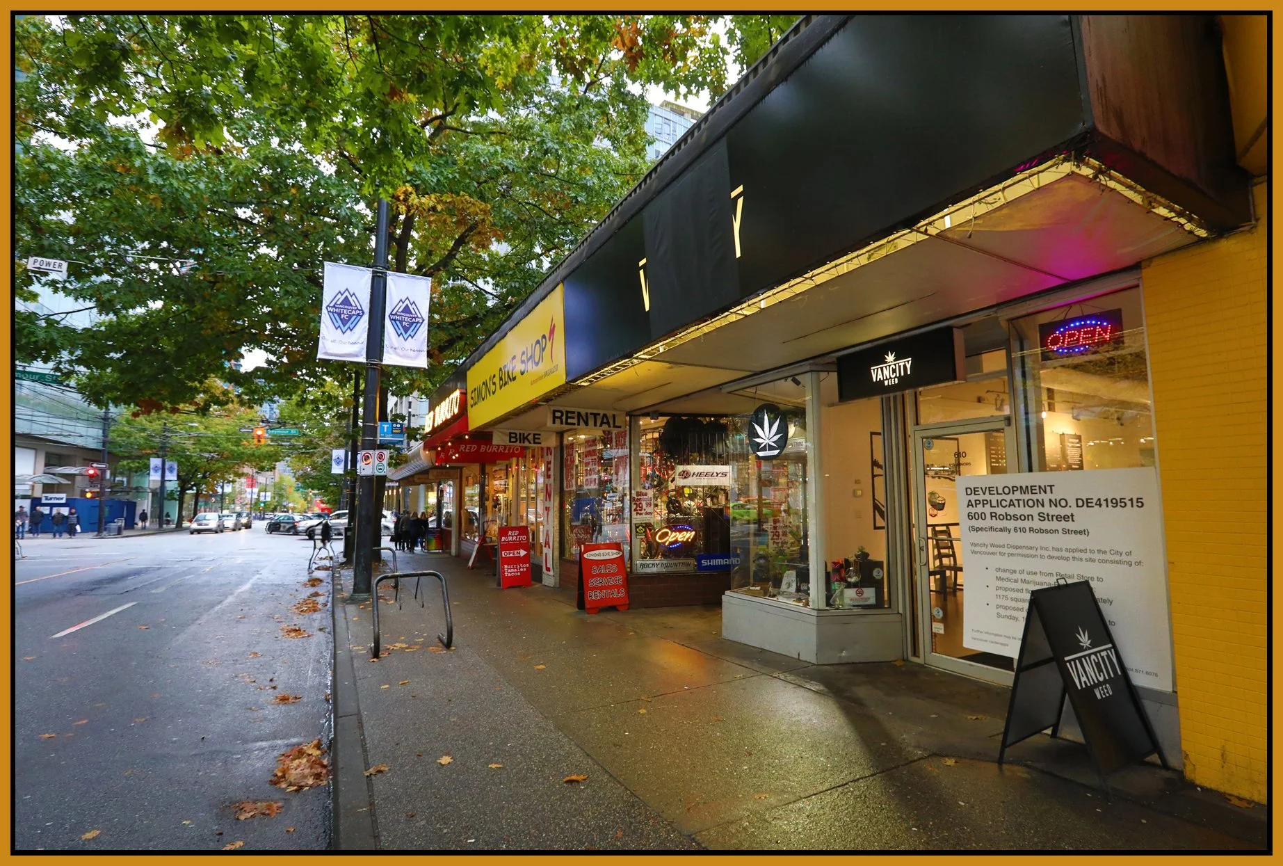 Robson St_Oct 4_2016_HDR_MK4A0154_4x6s.jpg