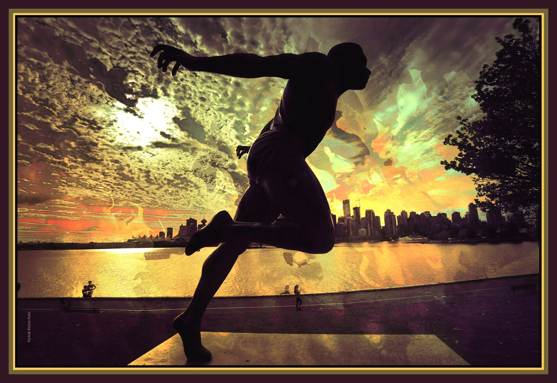 Stanley Pk Runner_Oct 18_2014_HDR_F8157_peVf2_4x6s.jpg