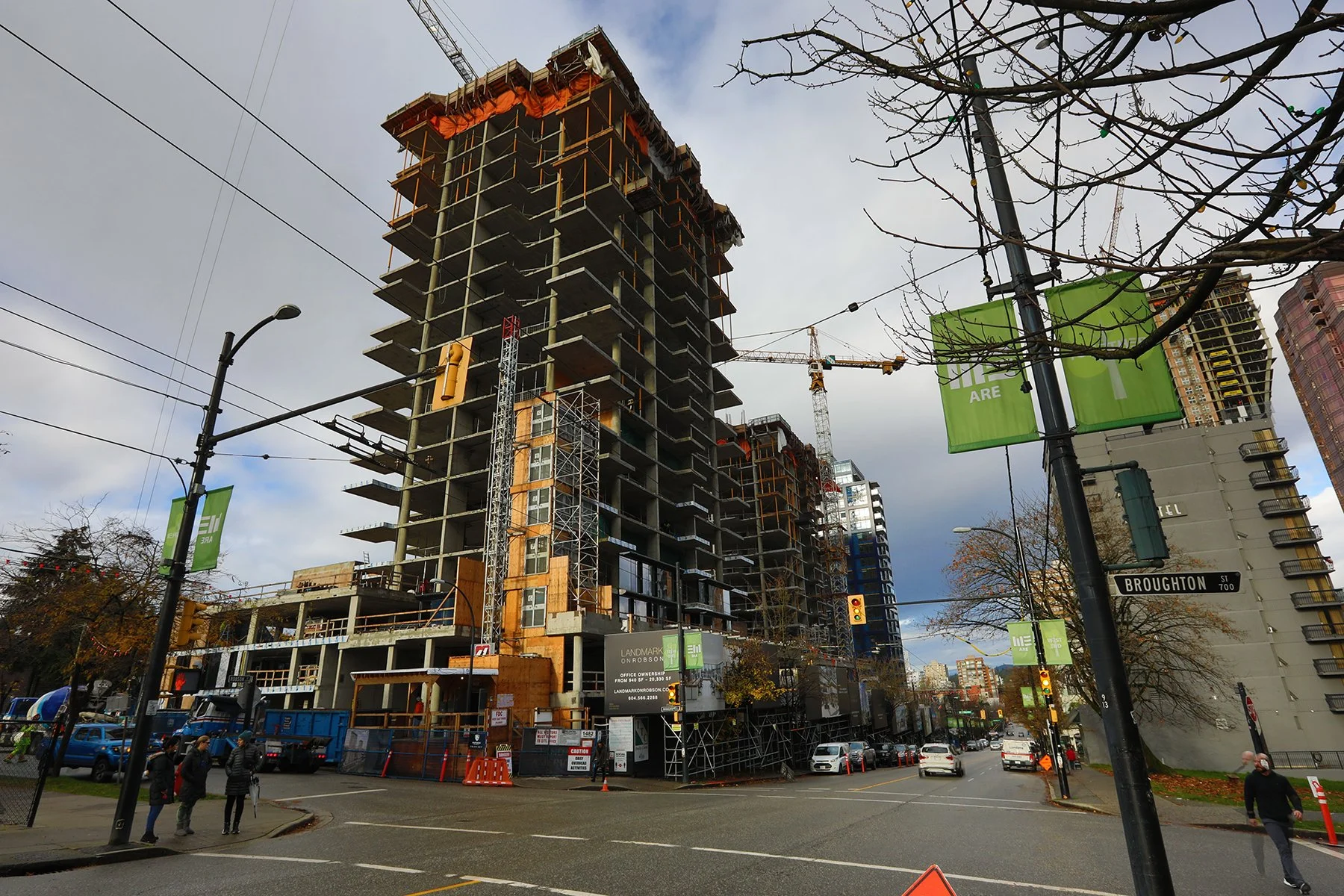Robson Landmark Const_Nov 9_2021_HDR_5A0022_4x6.jpg