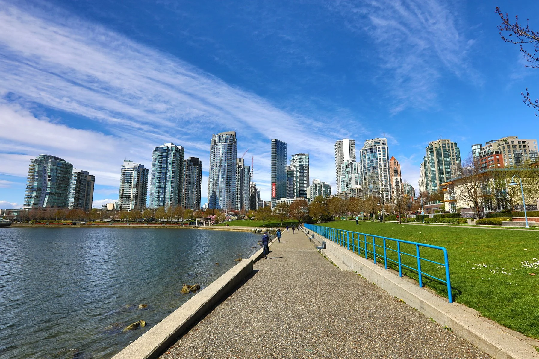 Concord Pac LkgN 10_2018_HDR_C2525_4x6.jpg