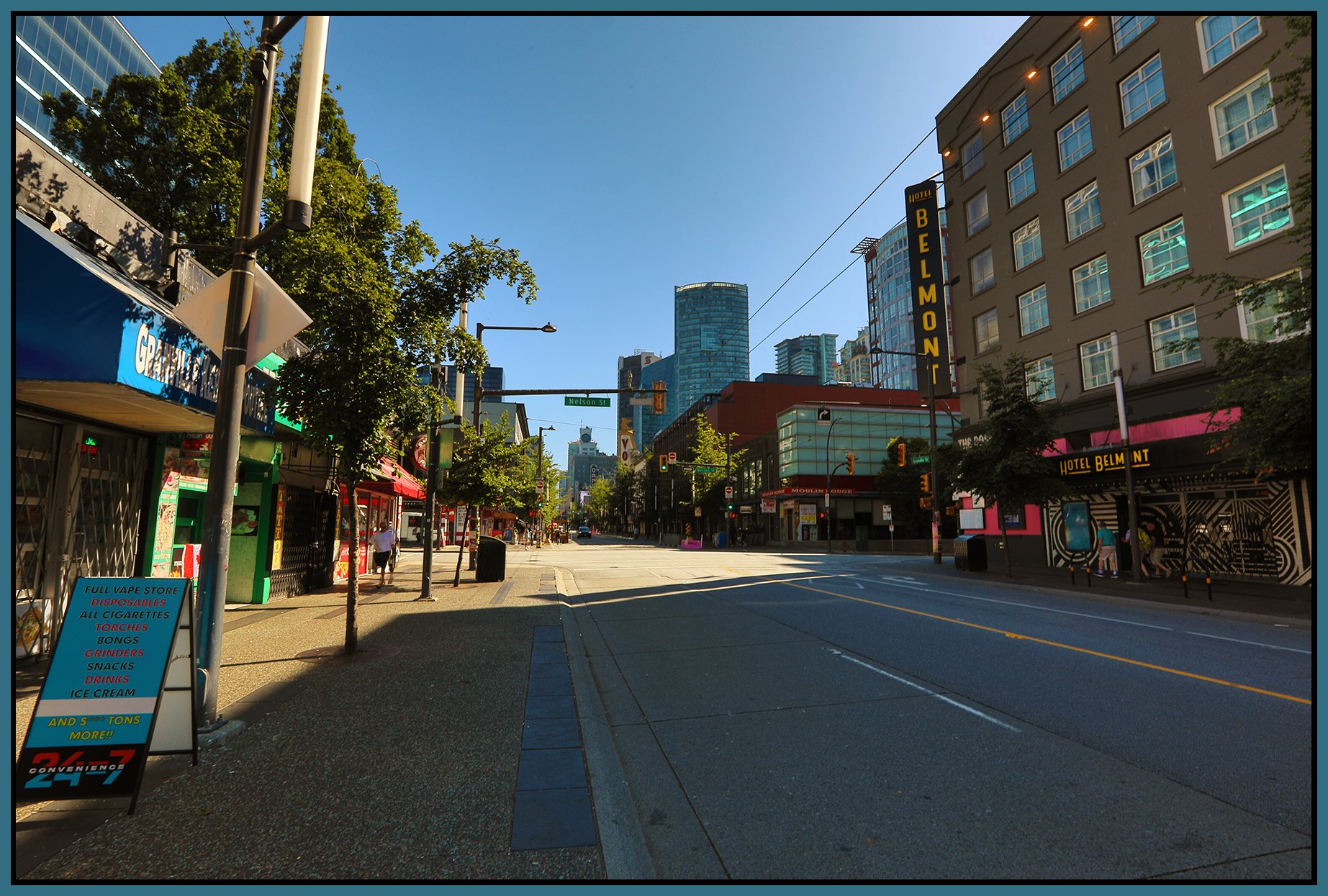 1025 Granville St LkgN_Jul 1_2025_HDR_4J7701_4x6s.jpg