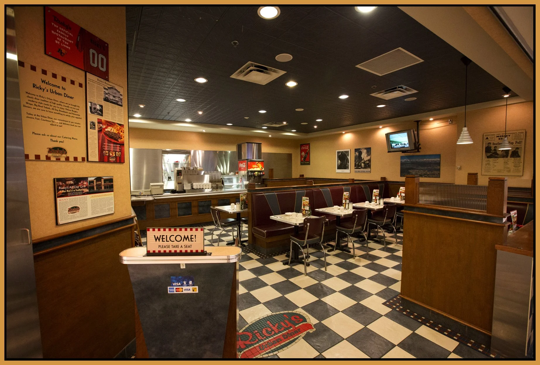 Ricky's Waterfront_Jan 19_2013_HDR_C3906_4x6s.jpg