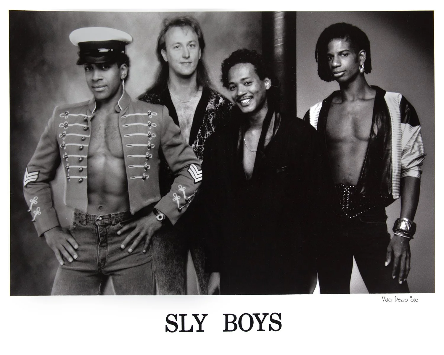 Sly Boys_8158_8x10_4x5.jpg