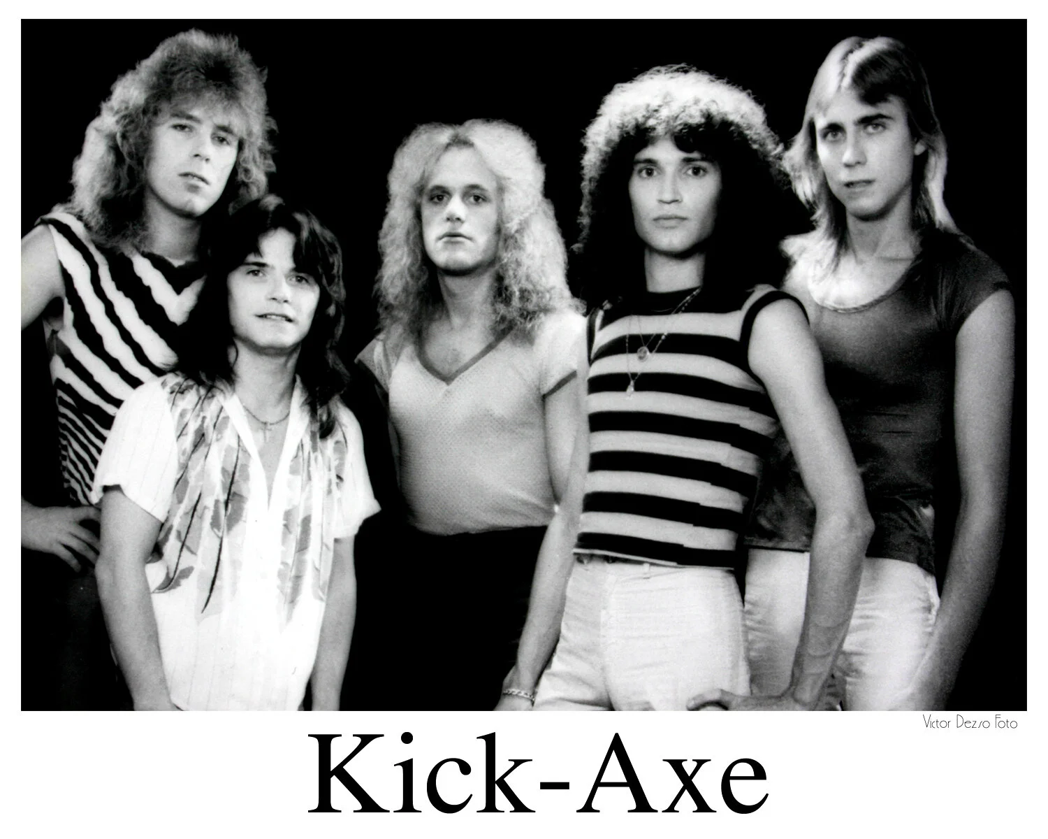 Kick Axe_4255_s.jpg