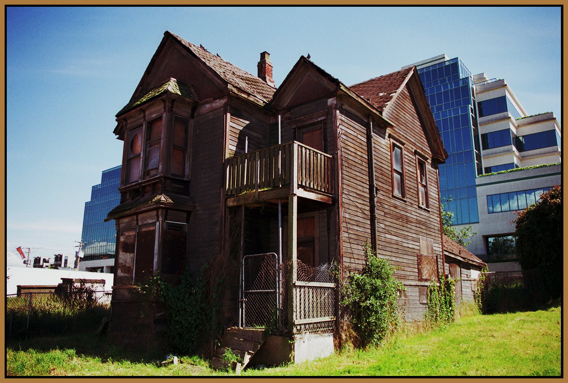 Old House on 7th&Cambie_1_4x6s.jpg