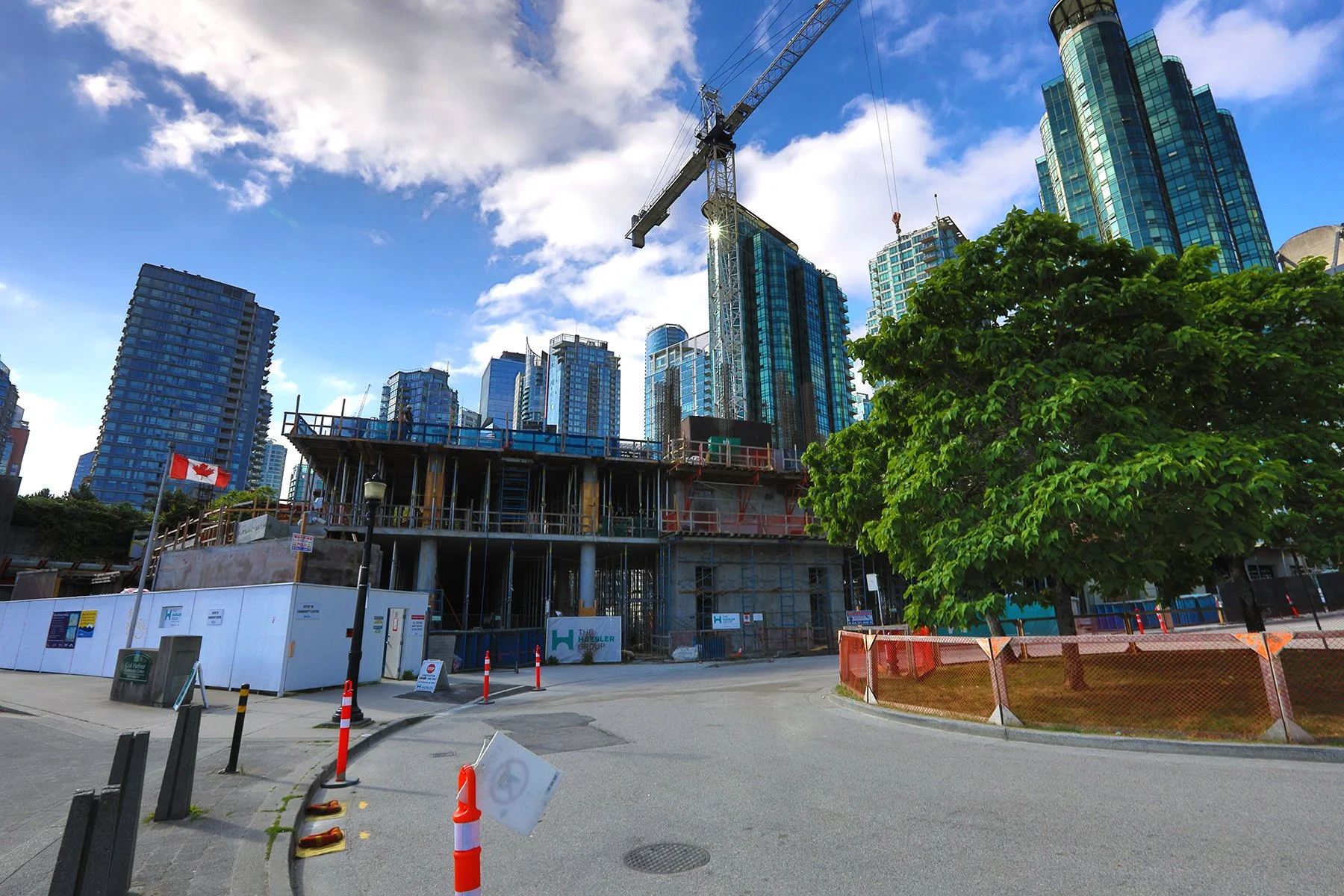Coal harbour Const_Jul 10_2023_HDR_5C2259_4x6.jpg