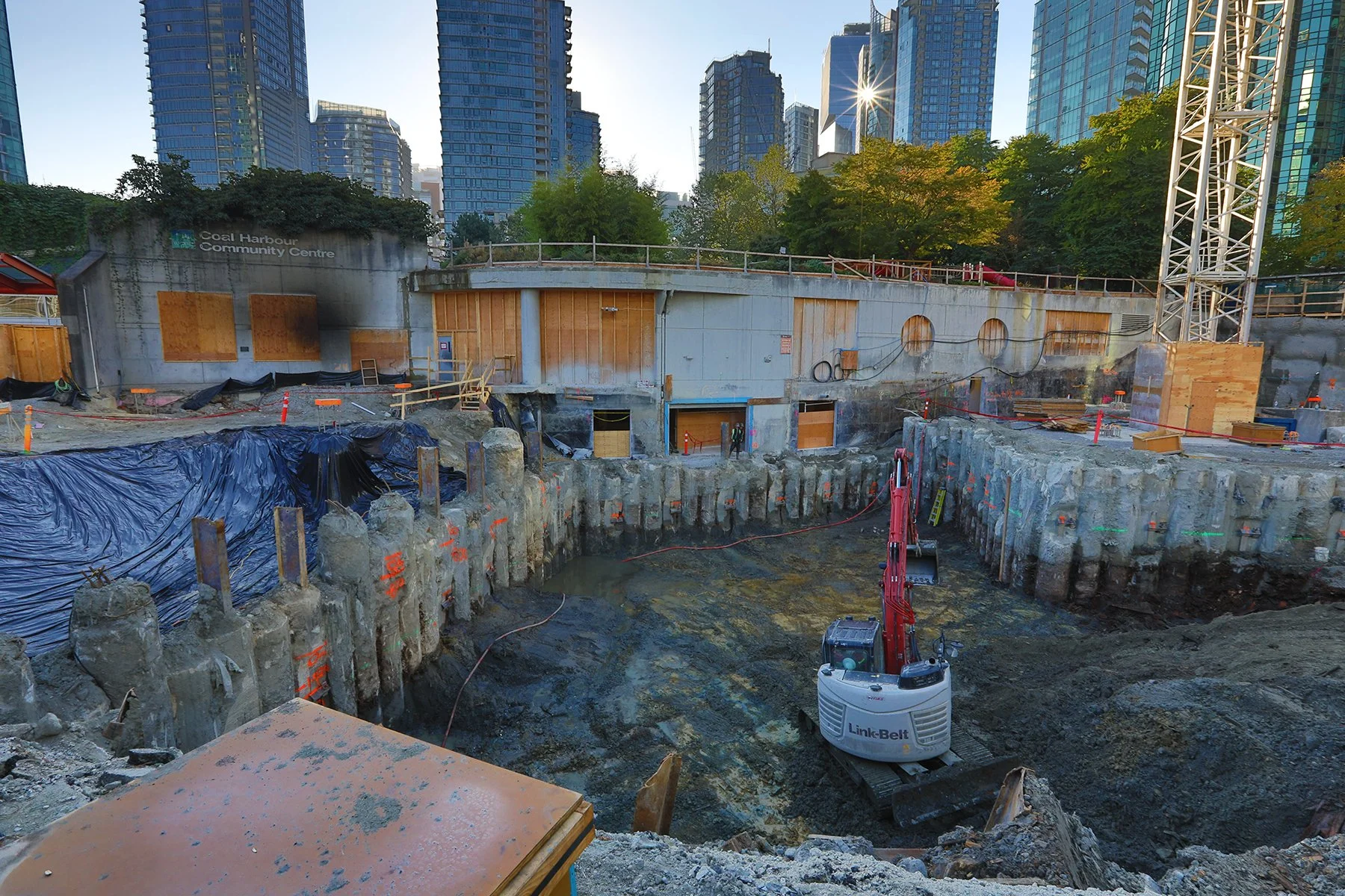 Coal Harbour Const_Sep 27_2022_HDR_5B9965_4x6.jpg