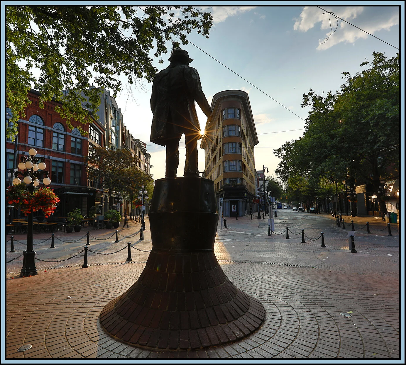 Gastown Maple Tree Sq_July 27_2018_HDR_C6010_4x6s.jpg