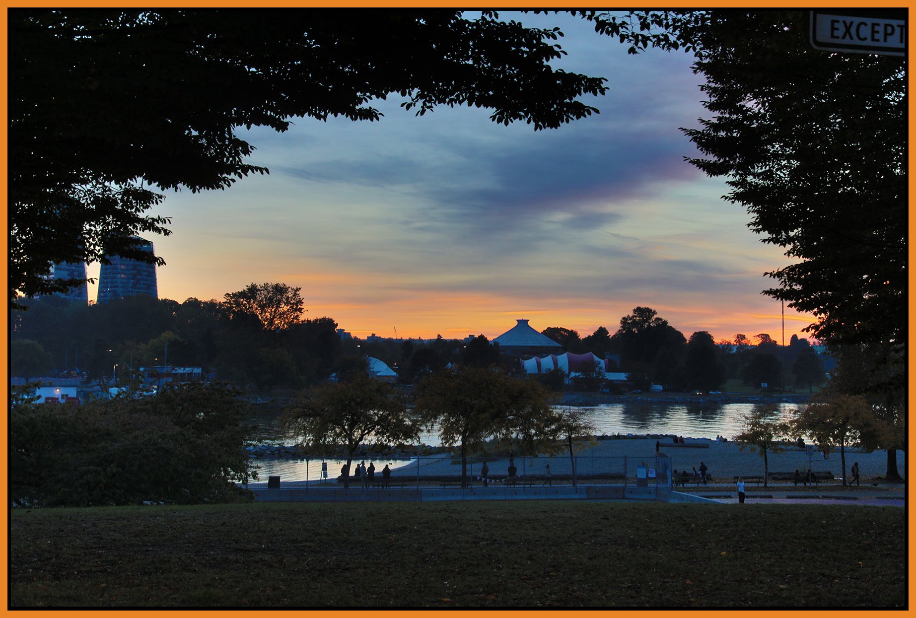 Planetarium from Beach Ave_Oct 8_2026_HDR_5F6505_4x6s.jpg