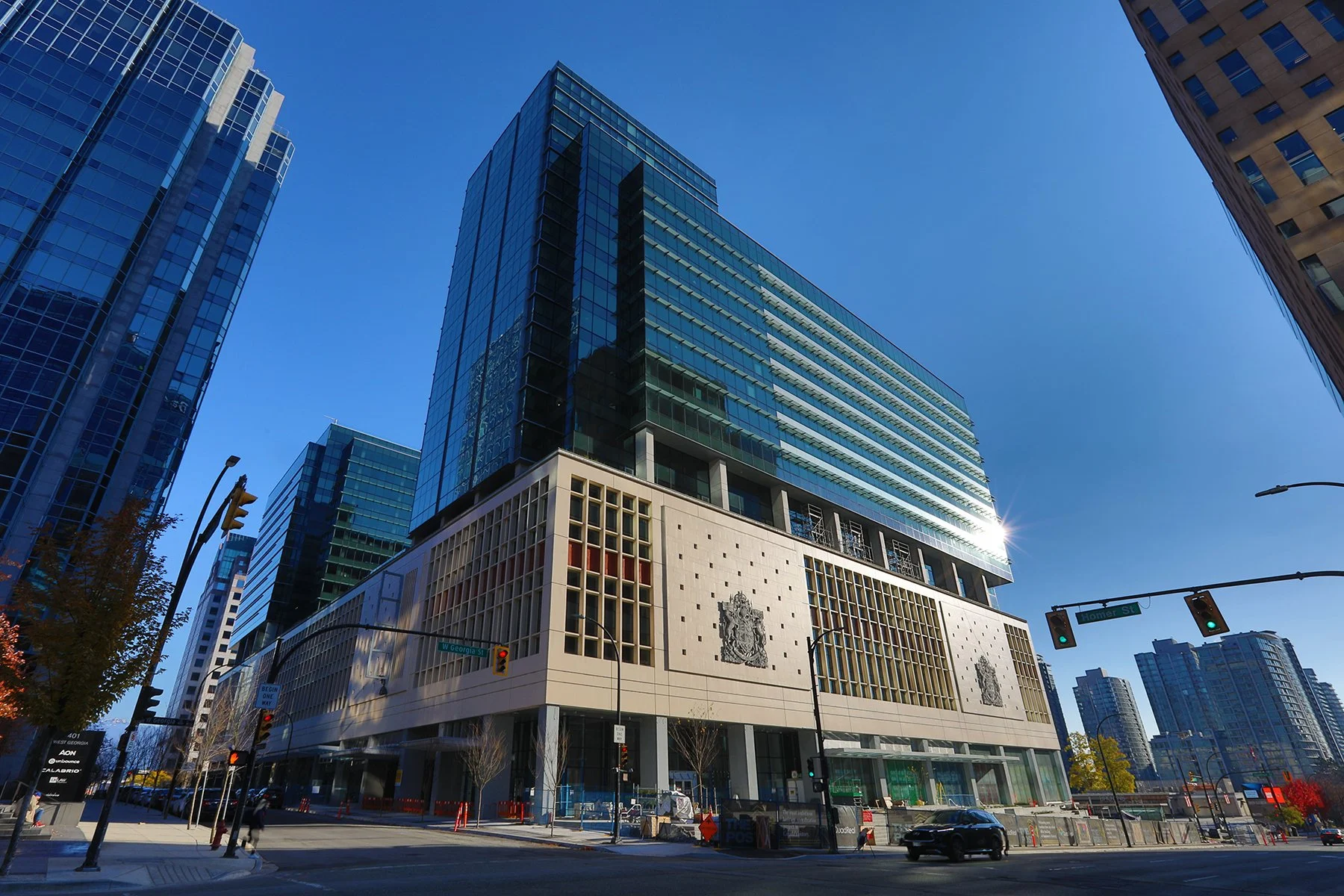 The Post Amazon Const_Nov 13_2022_HDR_5C5654_4x6.jpg