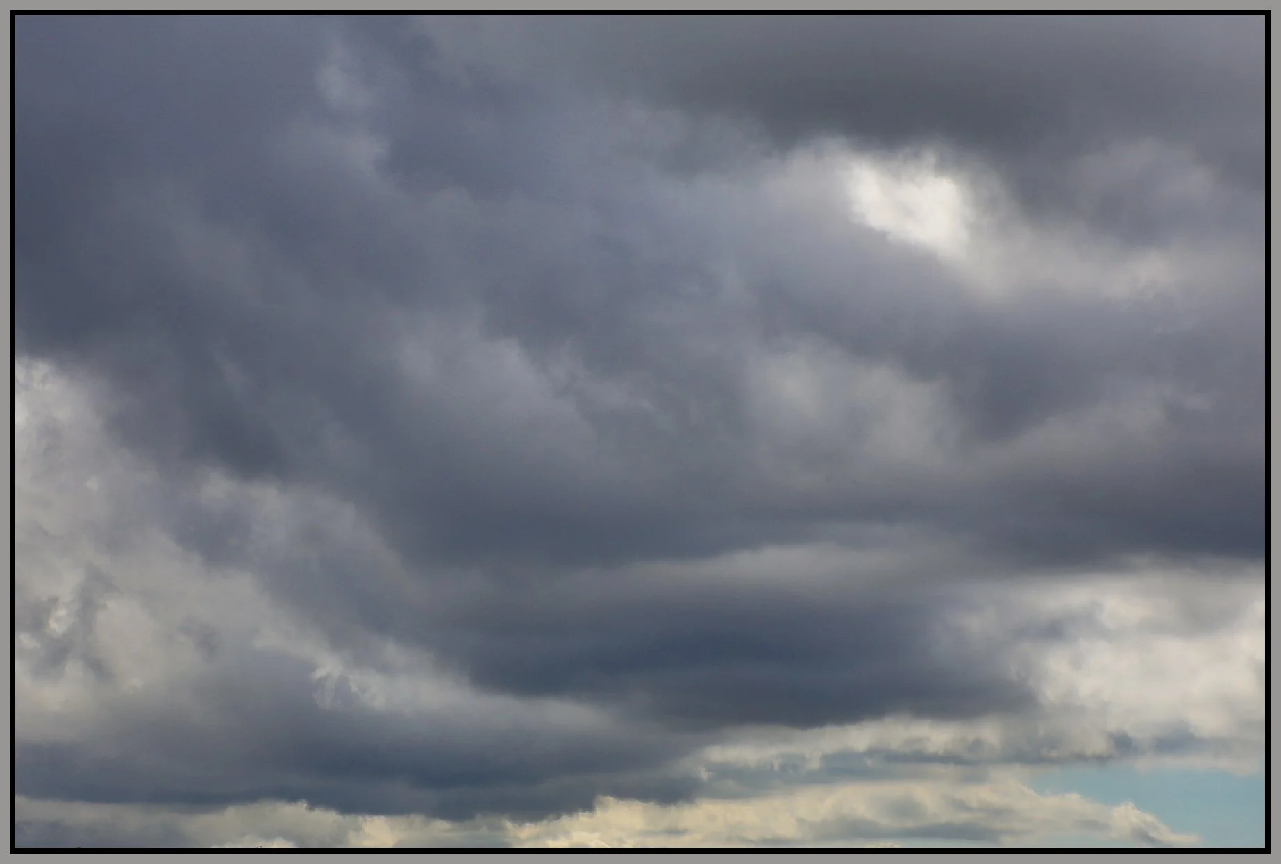 Clouds_Jun 9_2021_HDR_4G9630_4x6s.jpg