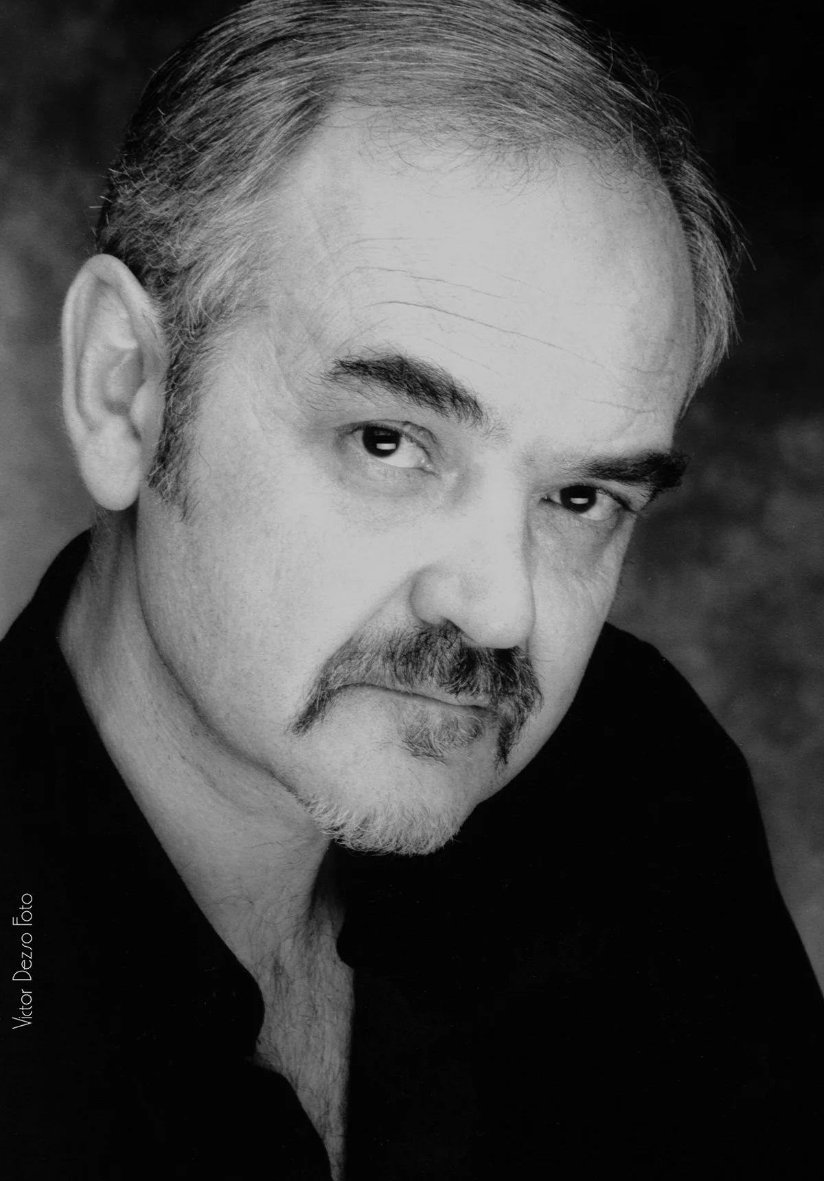 Victor 1980's_8574_4x6.jpg