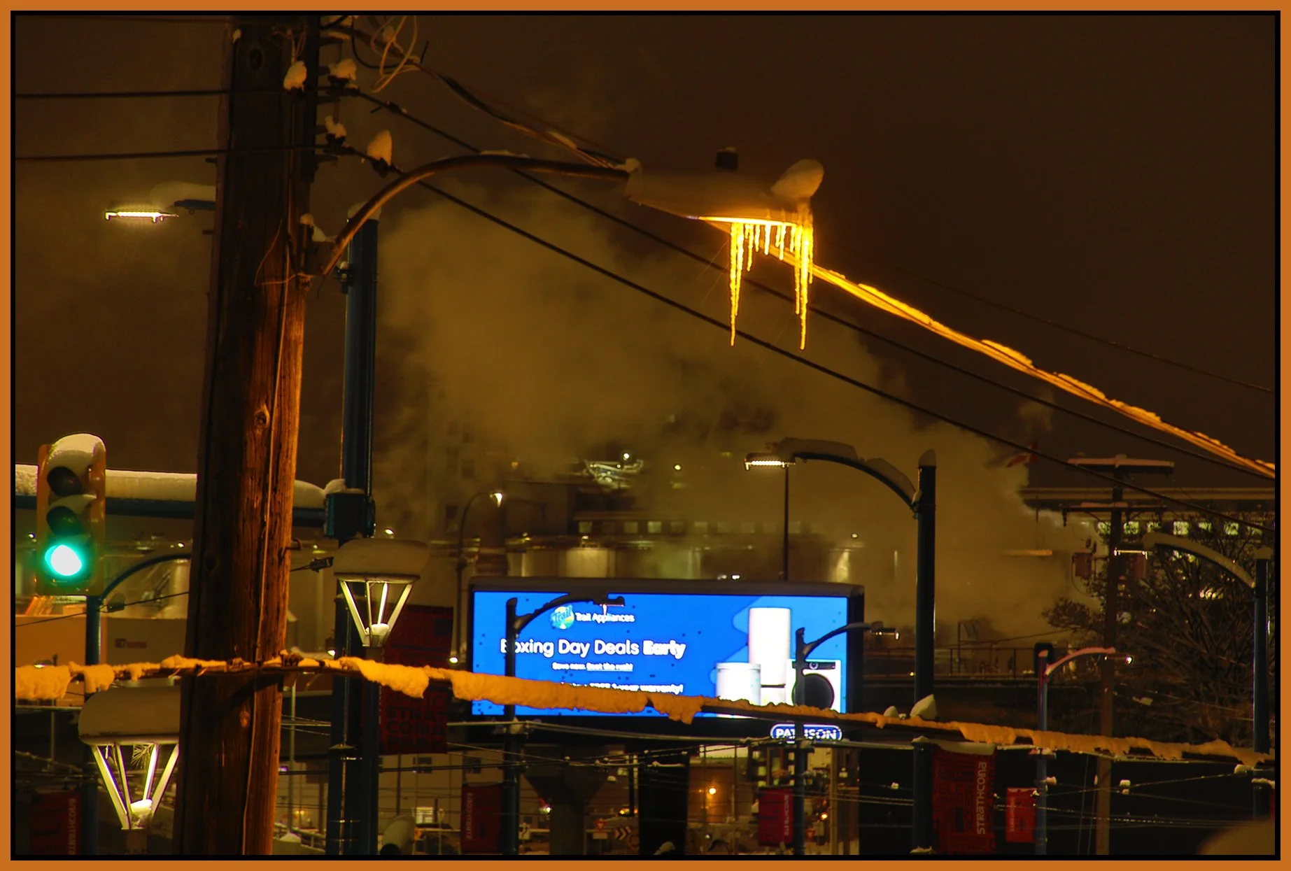 Icycles_Dec 20_2022_HDR_5D0327_4x6s.jpg